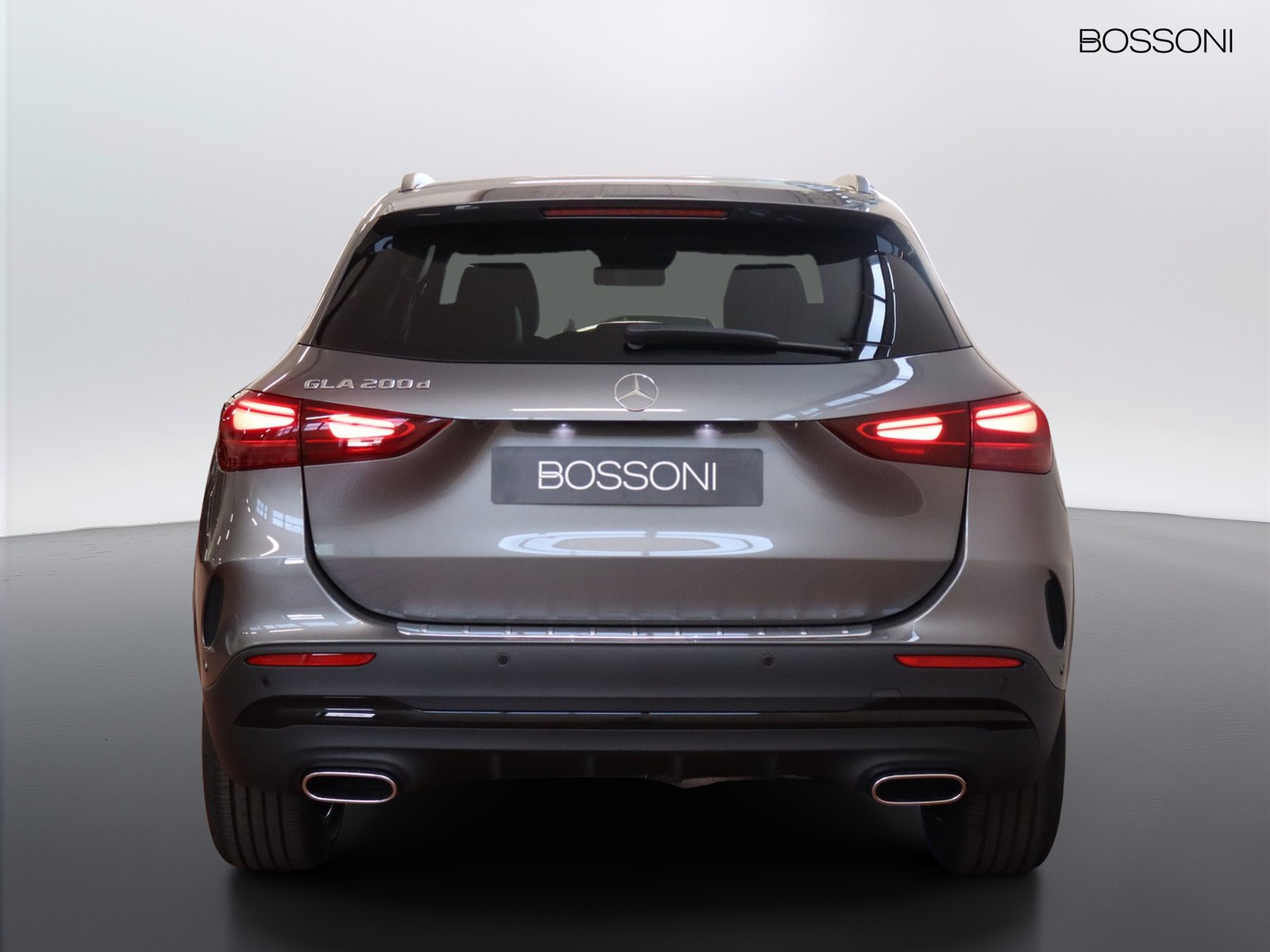 6 - Mercedes GLA 200 d amg line extra 8g-dct