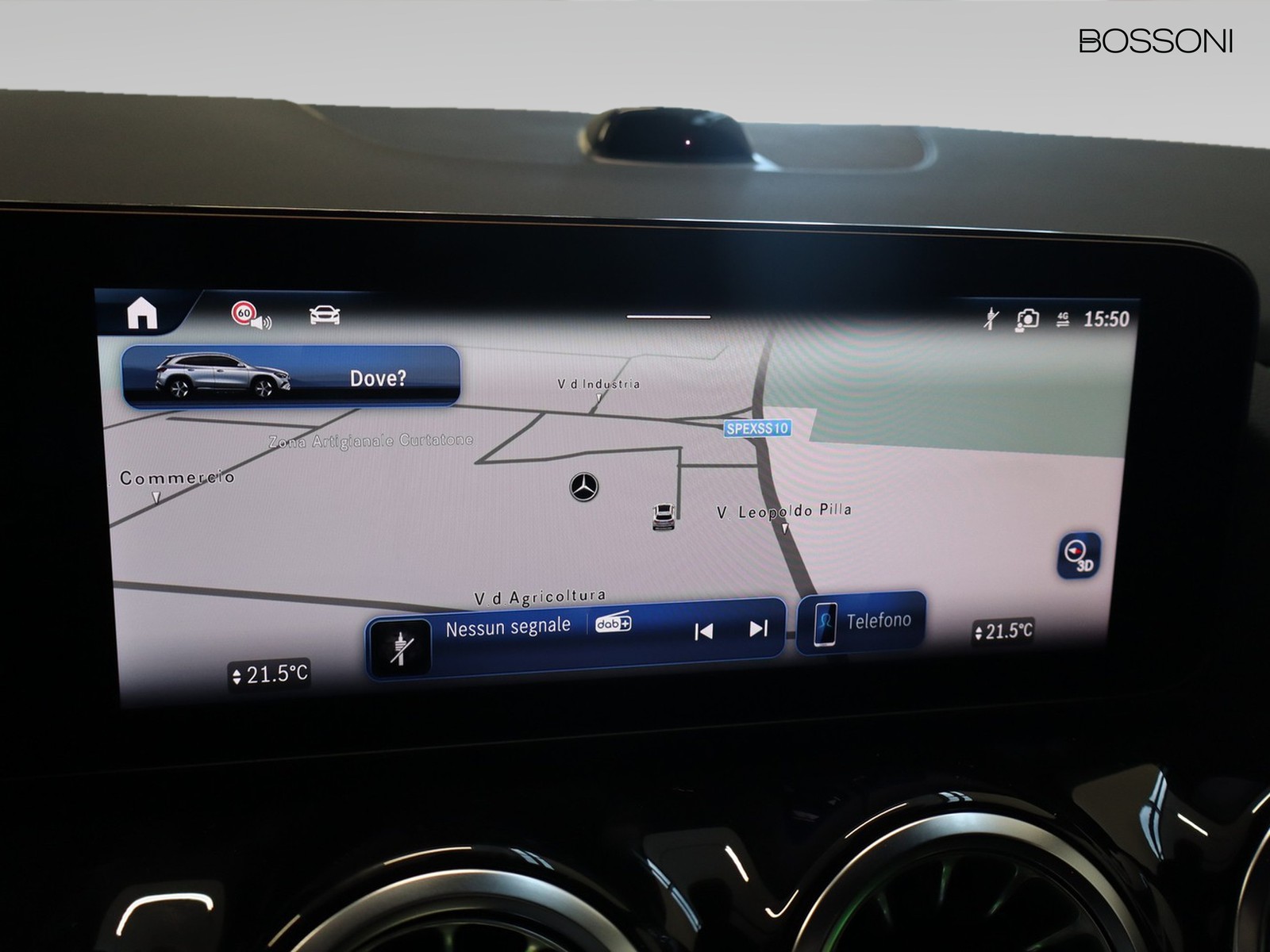 10 - Mercedes GLA 200 d amg line extra 8g-dct