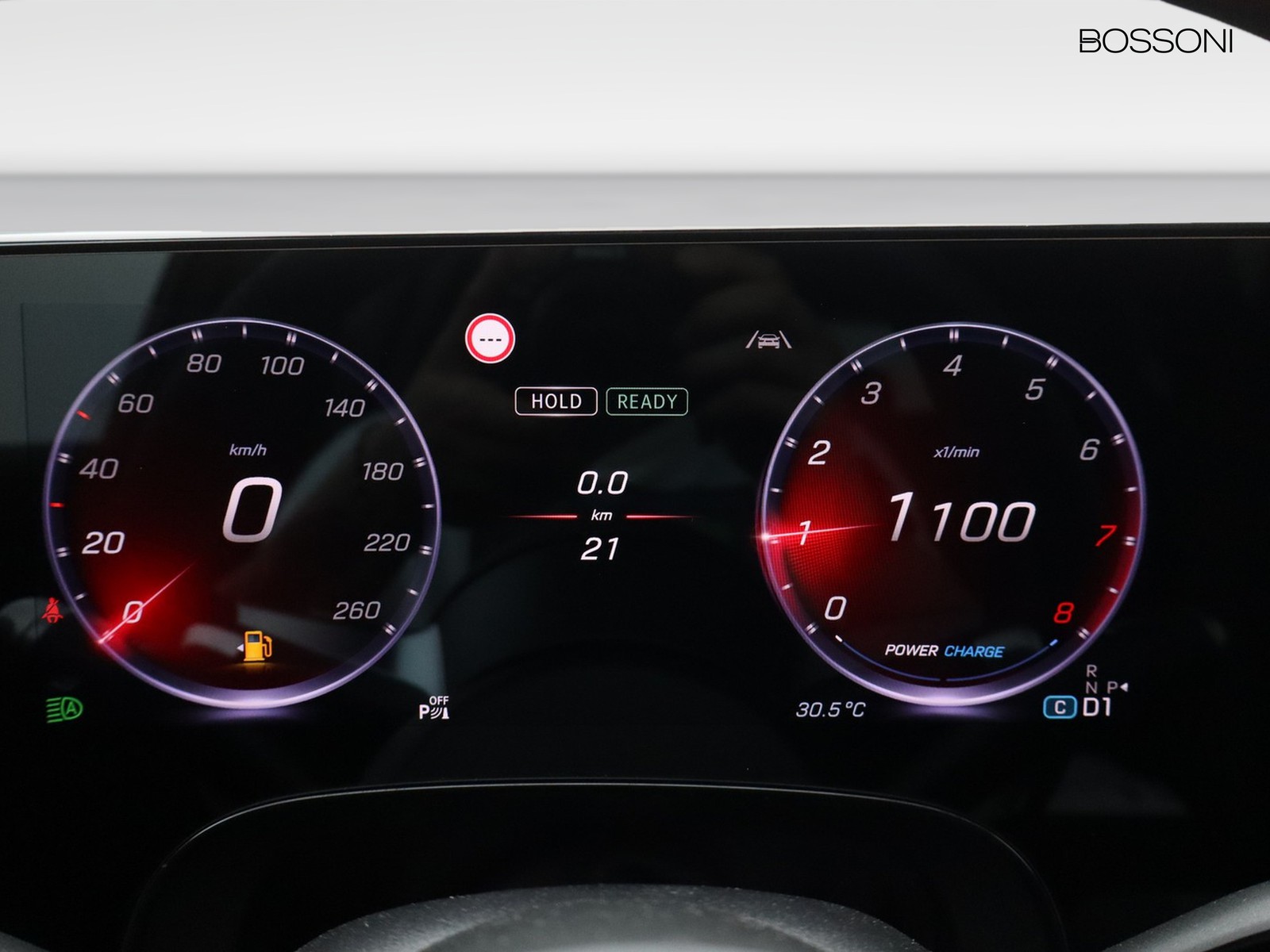 9 - Mercedes GLB 200 advanced plus 4matic 8g-edct