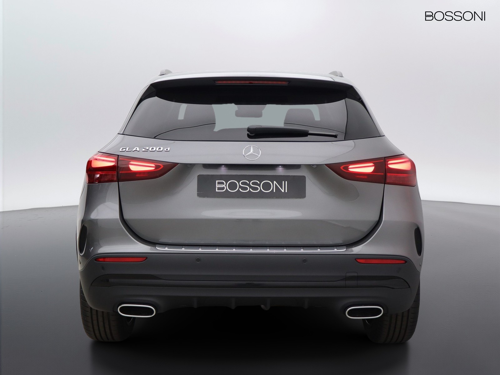 6 - Mercedes GLA 200 d amg line extra 8g-dct