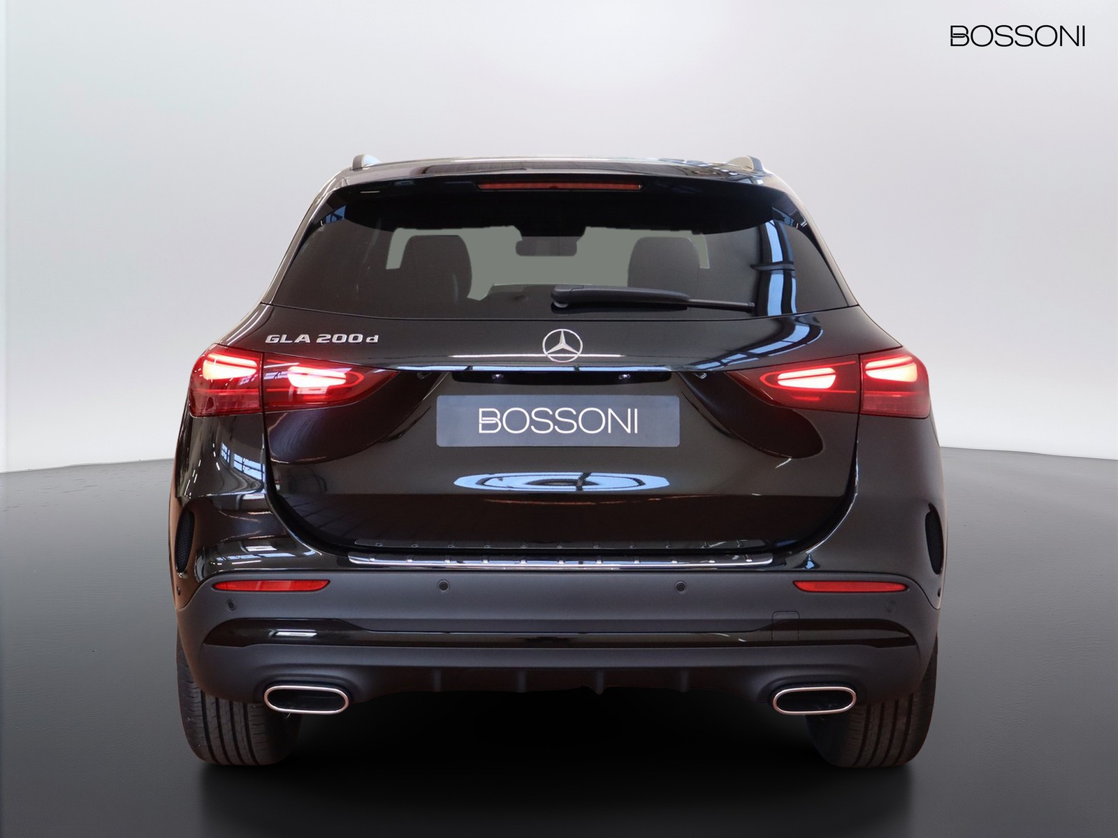 6 - Mercedes GLA 200 d amg line extra 8g-dct