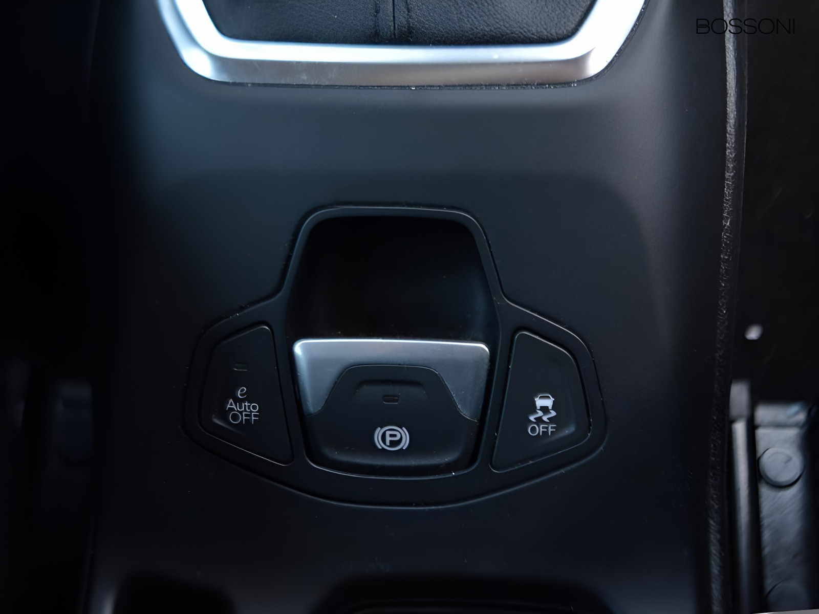 17 - Jeep Renegade 1.5 turbo t4 mhev summit 2wd