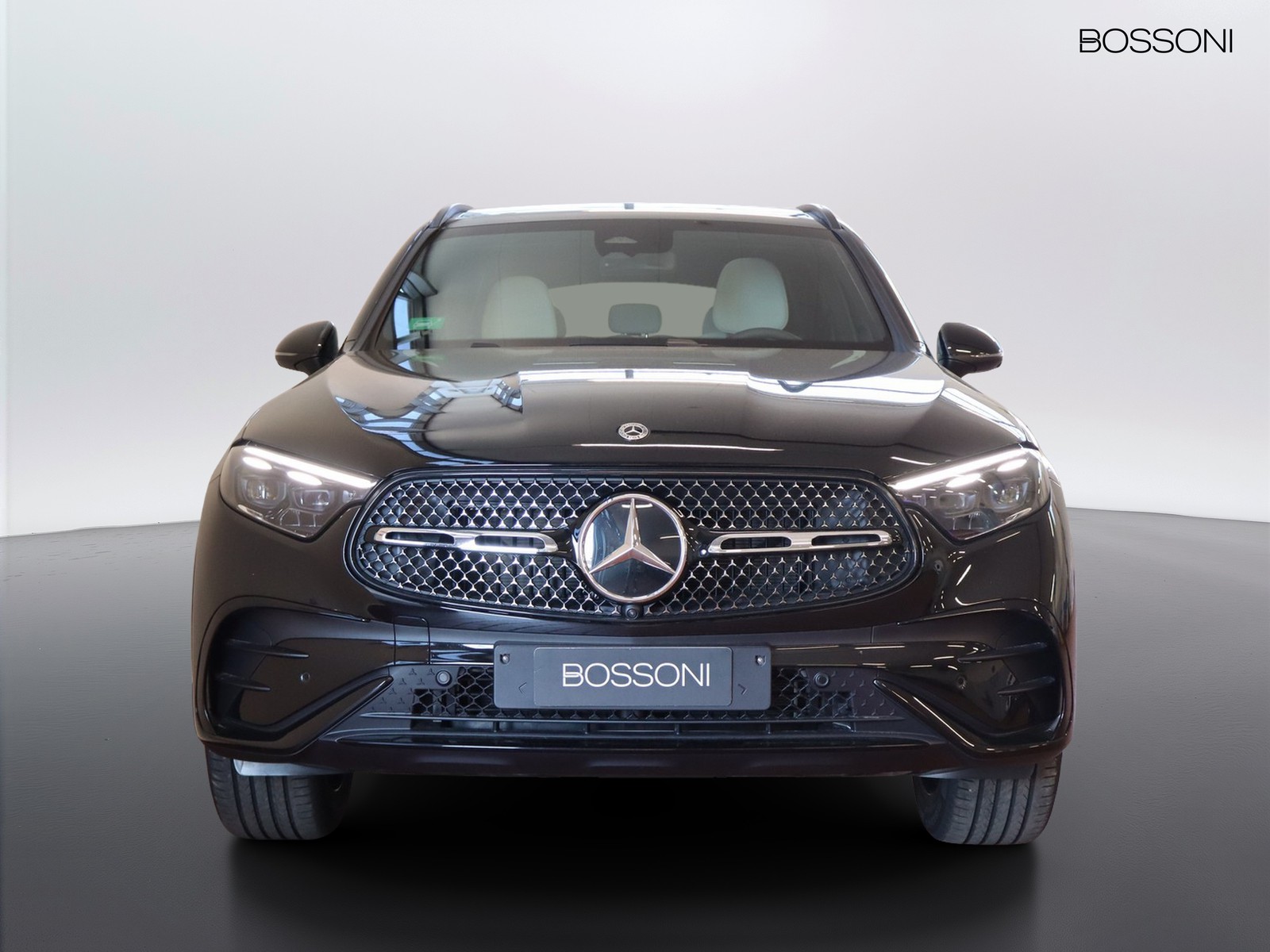 2 - Mercedes GLC suv 300 de plug in hybrid amg line premium 4matic 9g-tronic