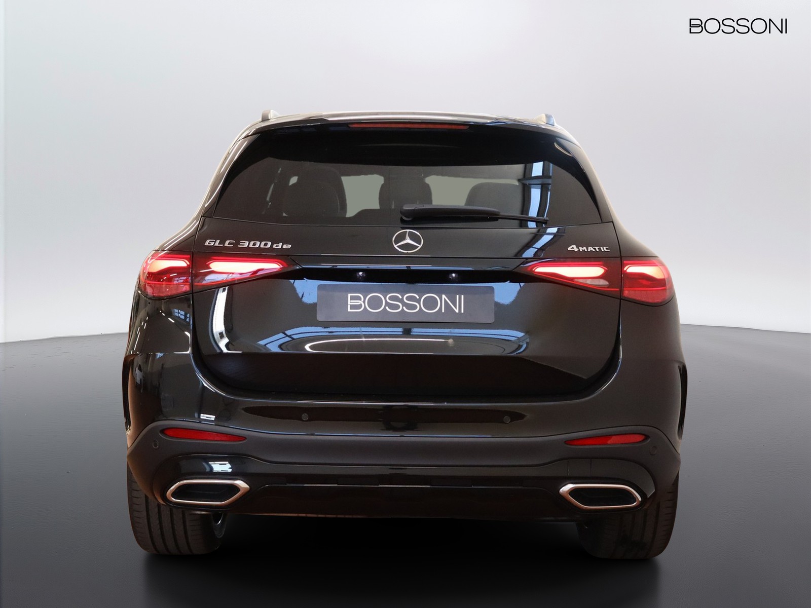 6 - Mercedes GLC suv 300 de plug in hybrid amg line premium 4matic 9g-tronic