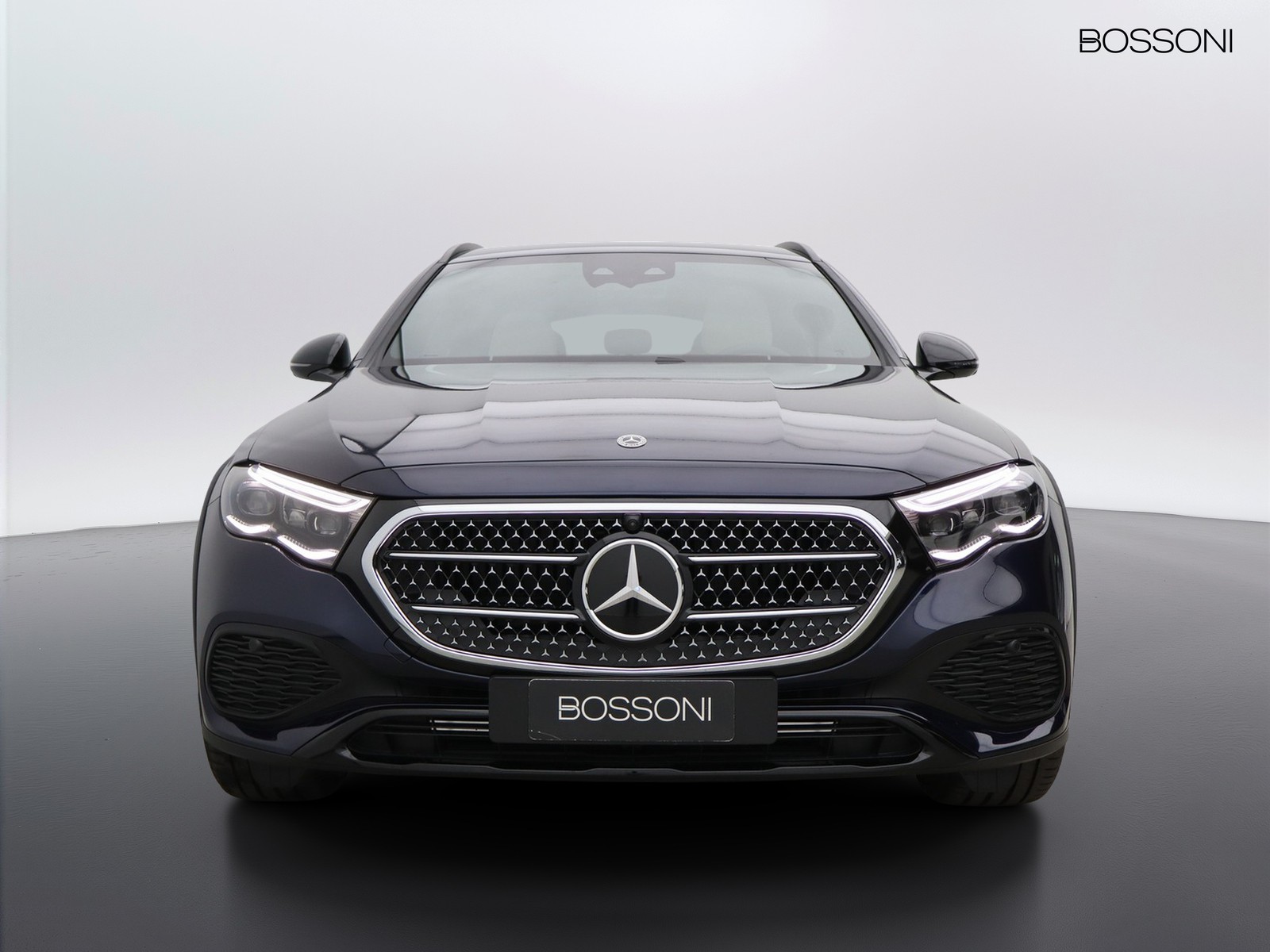 2 - Mercedes Classe E station wagon all-terrain 220 d advanced plus 4matic 9g-tronic