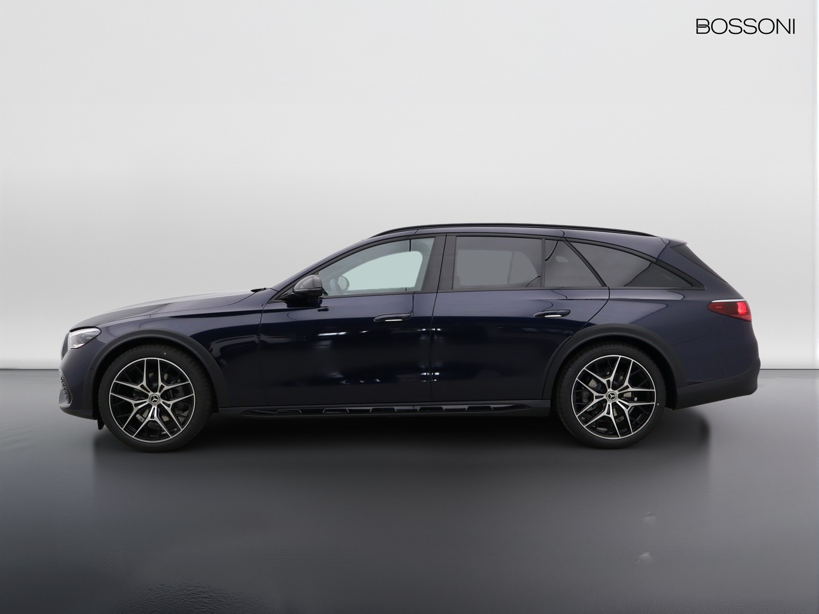3 - Mercedes Classe E station wagon all-terrain 220 d advanced plus 4matic 9g-tronic