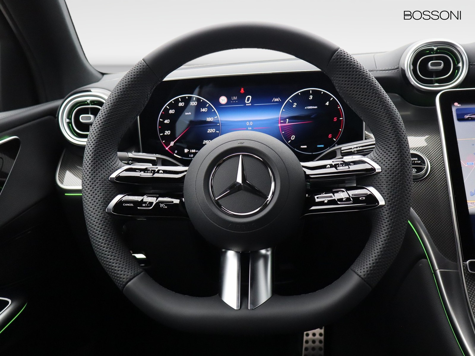 17 - Mercedes GLC coupe 220 d amg line premium 4matic 9g-tronic