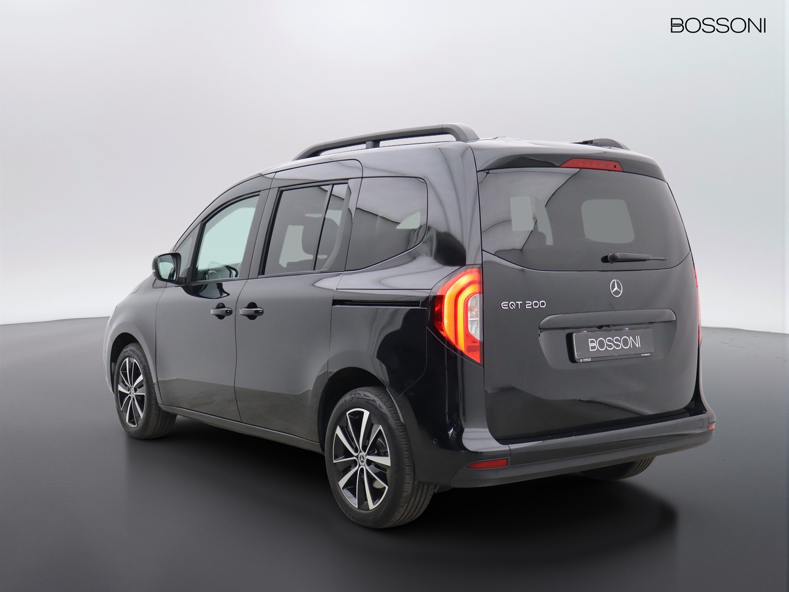 5 - Mercedes Vans Classe T eqt 200