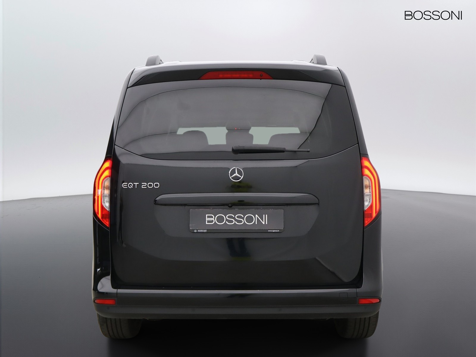 6 - Mercedes Vans Classe T eqt 200