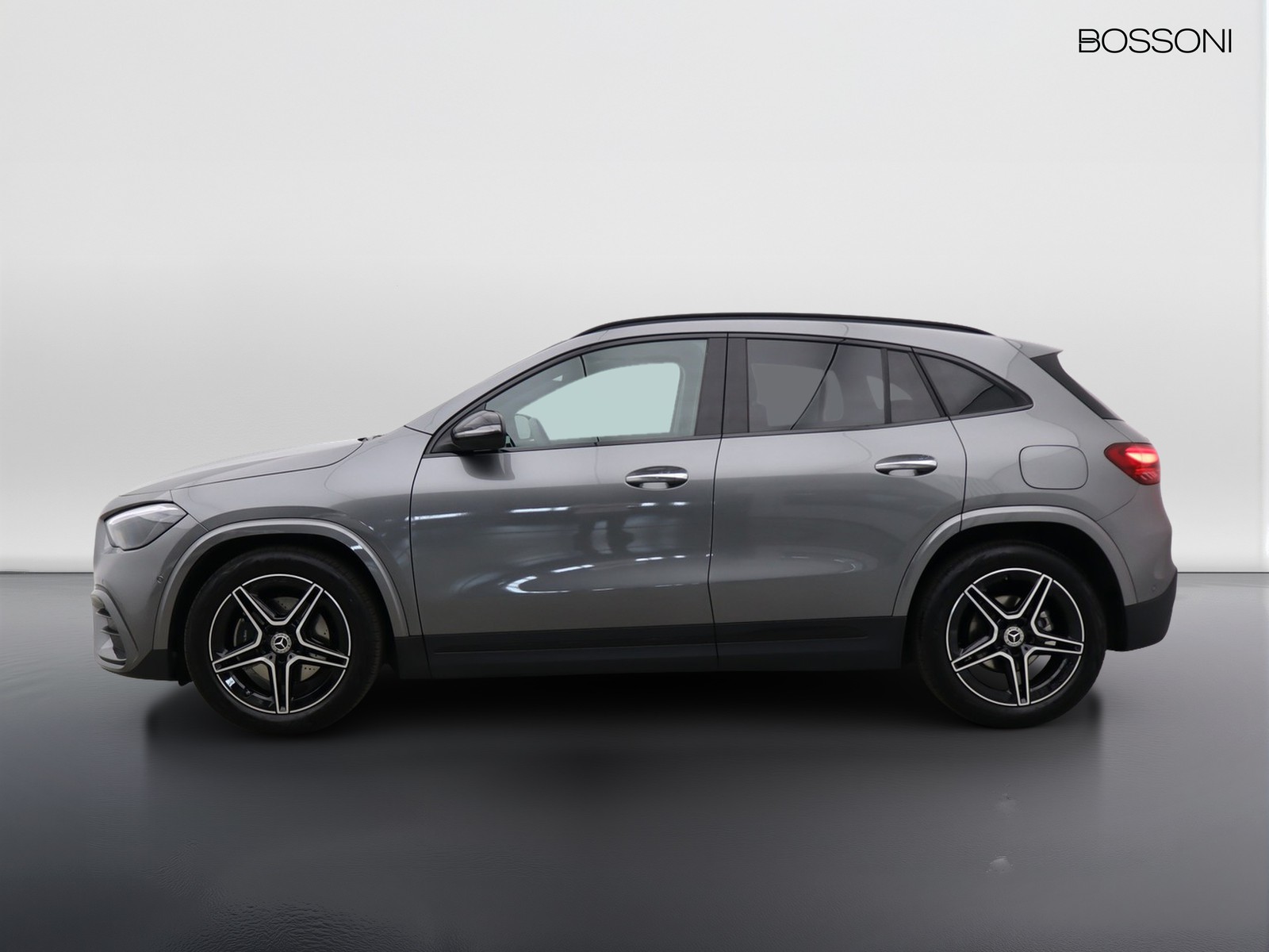 3 - Mercedes GLA 200 d amg line advanced plus 4matic 8g-dct