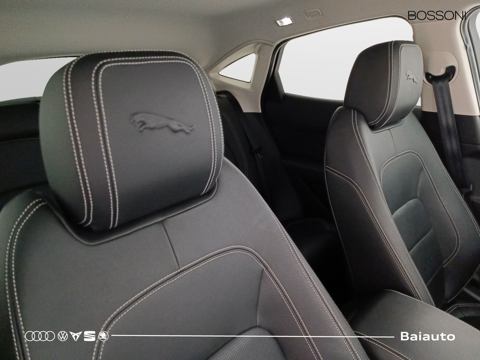 21 - Jaguar E-Pace 2.0 i4 200cv r-dynamic s awd auto