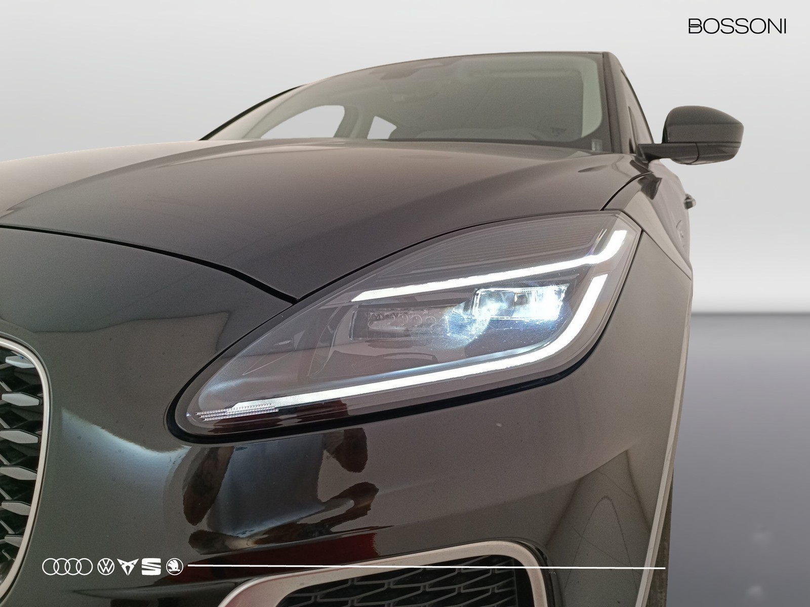 23 - Jaguar E-Pace 2.0 i4 200cv r-dynamic s awd auto