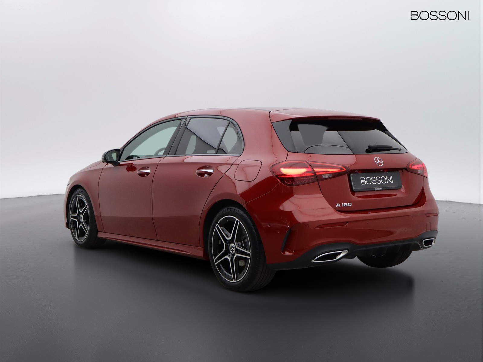 5 - Mercedes Classe A 180 amg line advanced plus 7g-dct