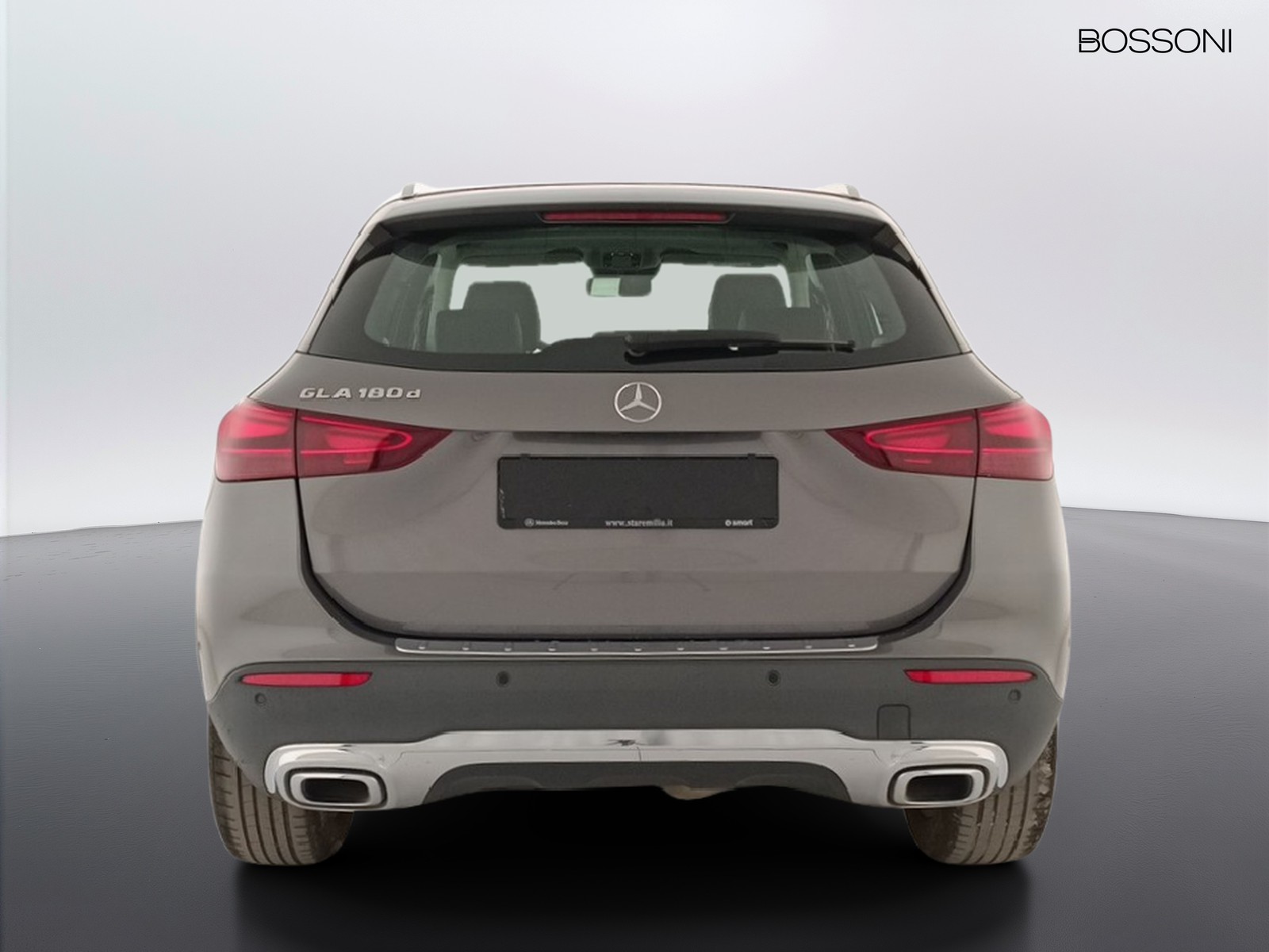 5 - Mercedes GLA 180 d progressive advanced 8g-dct