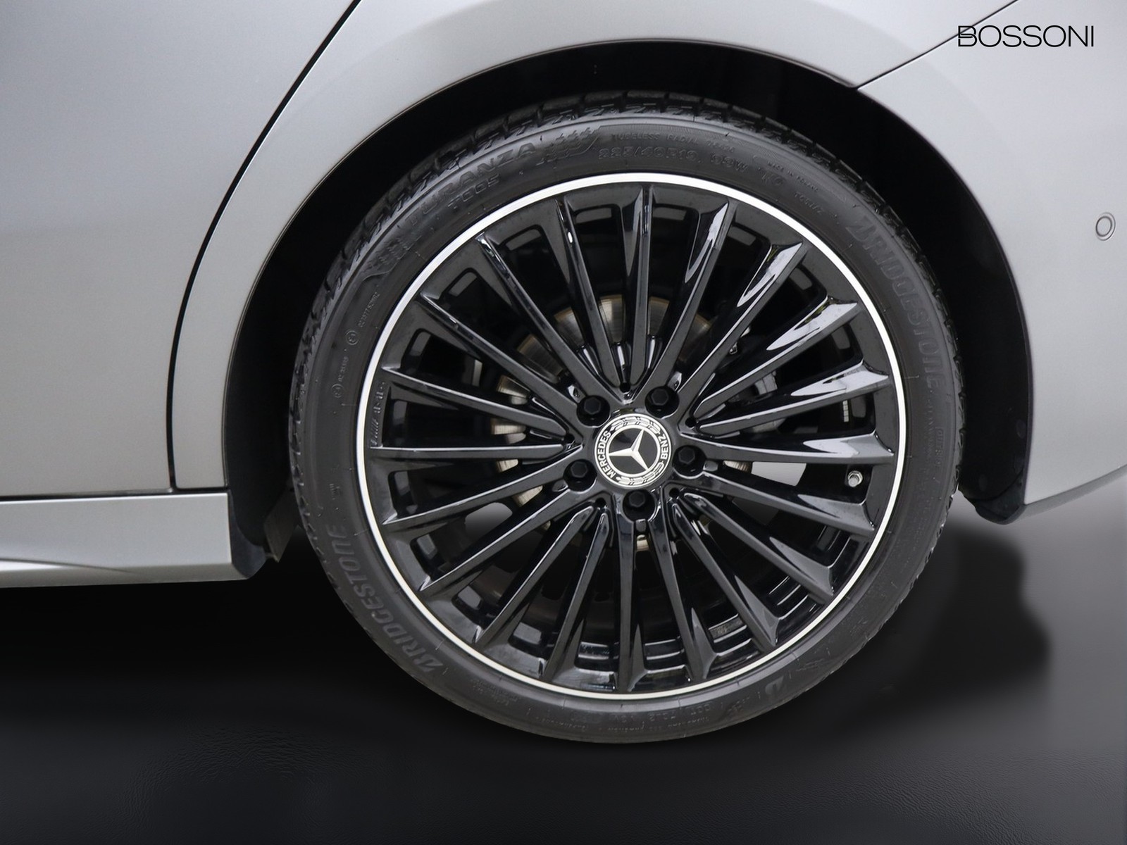 4 - Mercedes Classe A 180 amg line advanced plus 7g-dct