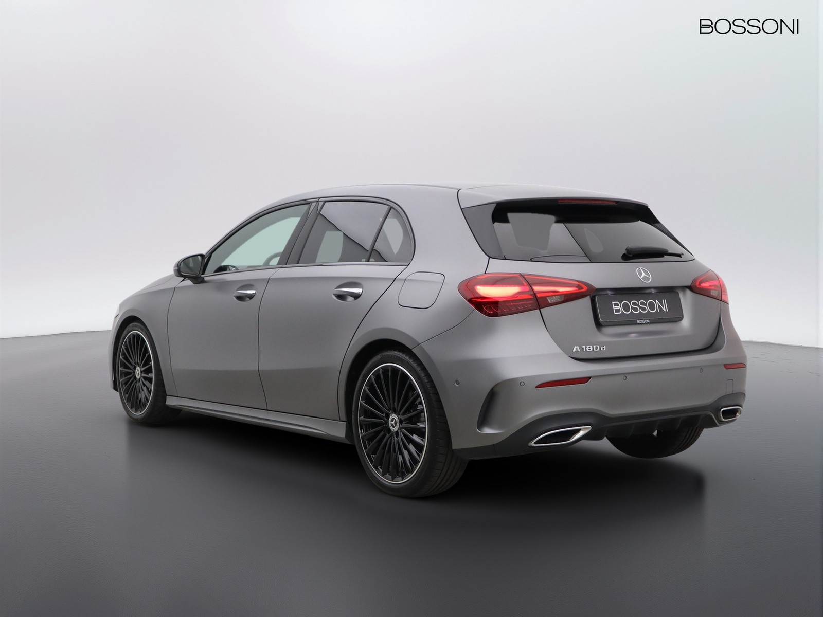 5 - Mercedes Classe A 180 amg line advanced plus 7g-dct