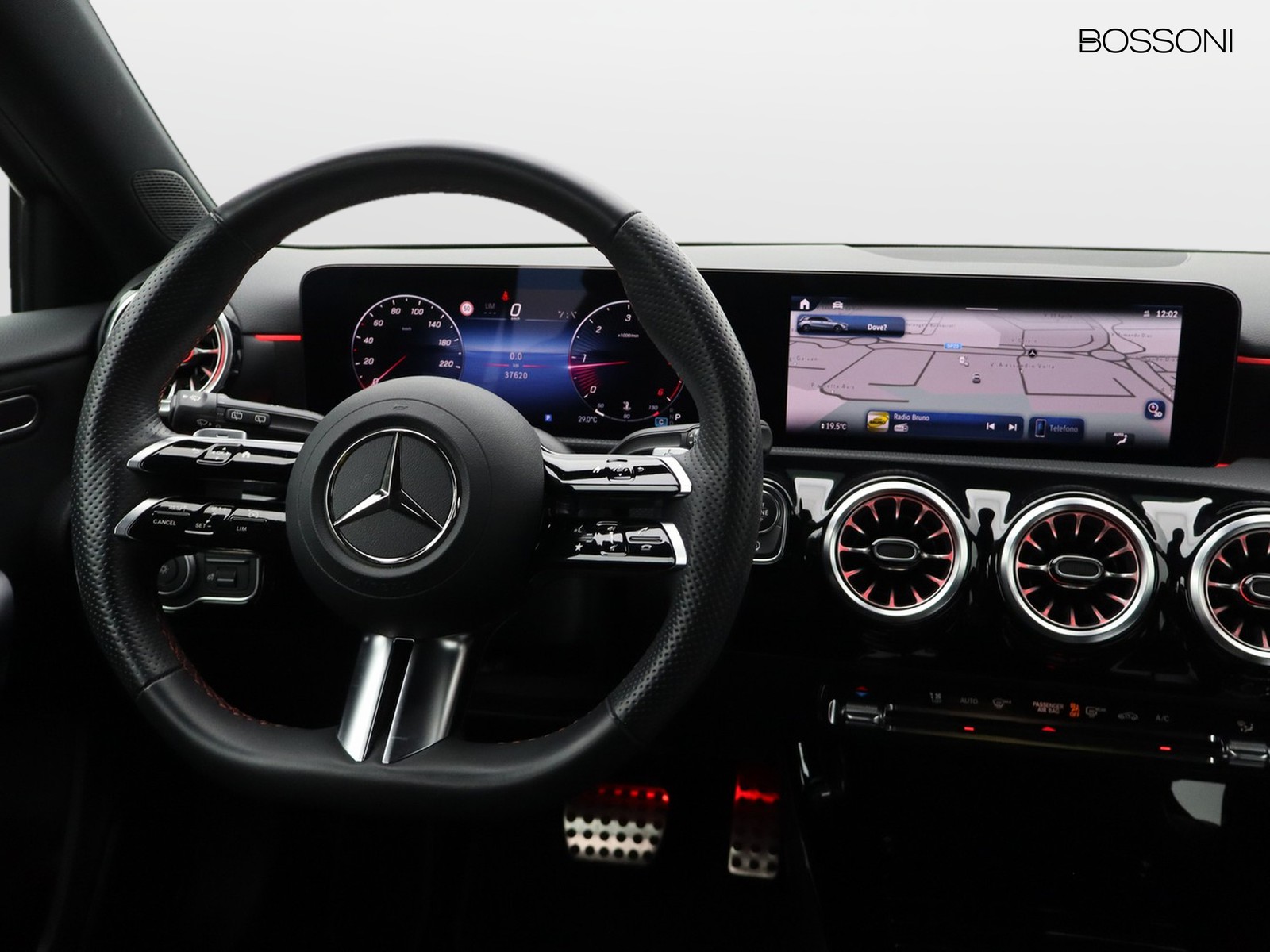 12 - Mercedes Classe A 180 amg line advanced plus 7g-dct