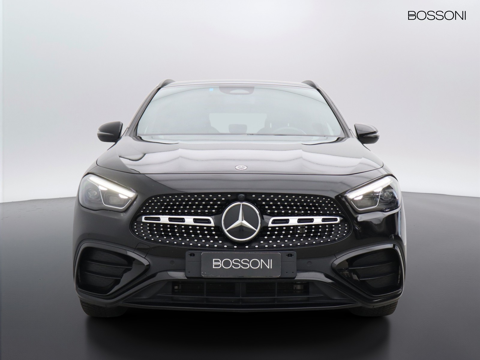 2 - Mercedes GLA 200 d amg line advanced plus 4matic 8g-dct