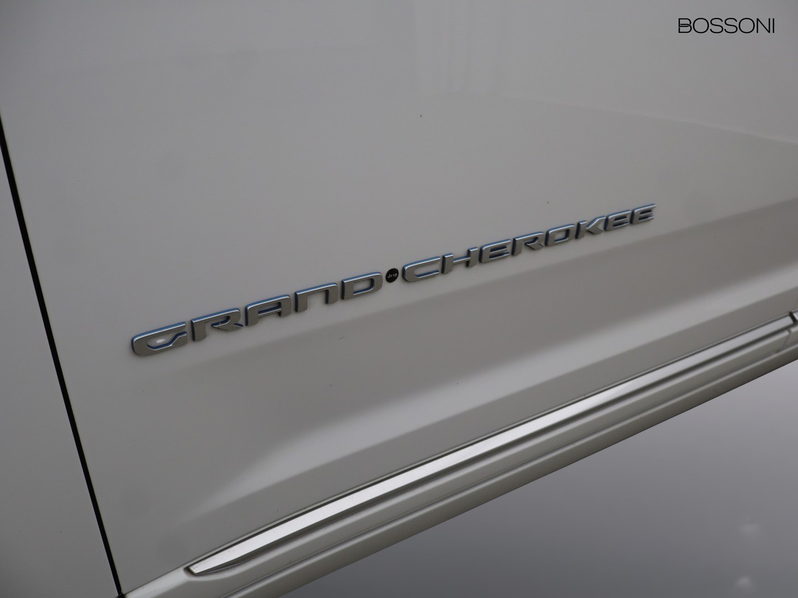 21 - Jeep Grand Cherokee 2.0 atx phev summit reserve 4xe auto