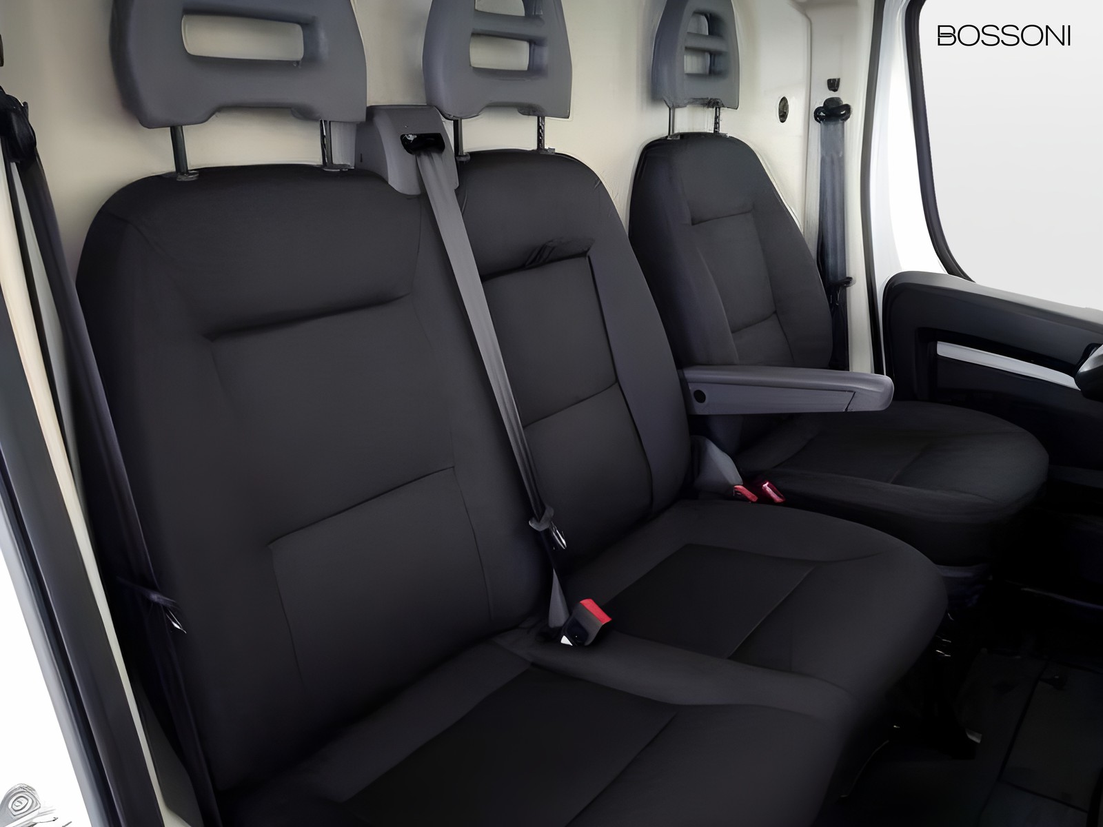 5 - Fiat Professional Ducato e 42,5q LH2 122CV 47kwh