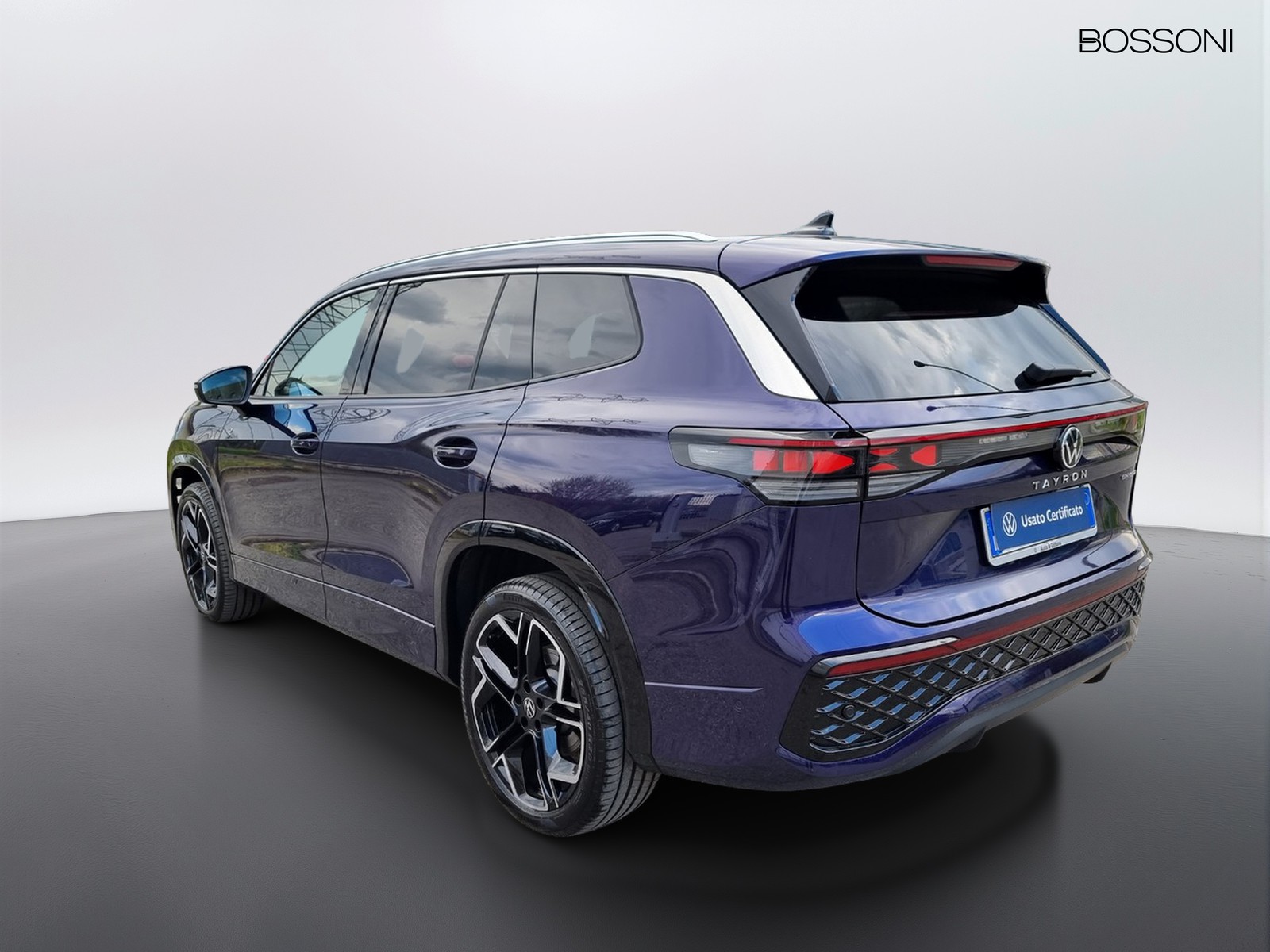 4 - Volkswagen Tayron 1.5 tsi ehybrid 204cv r-line plus dsg