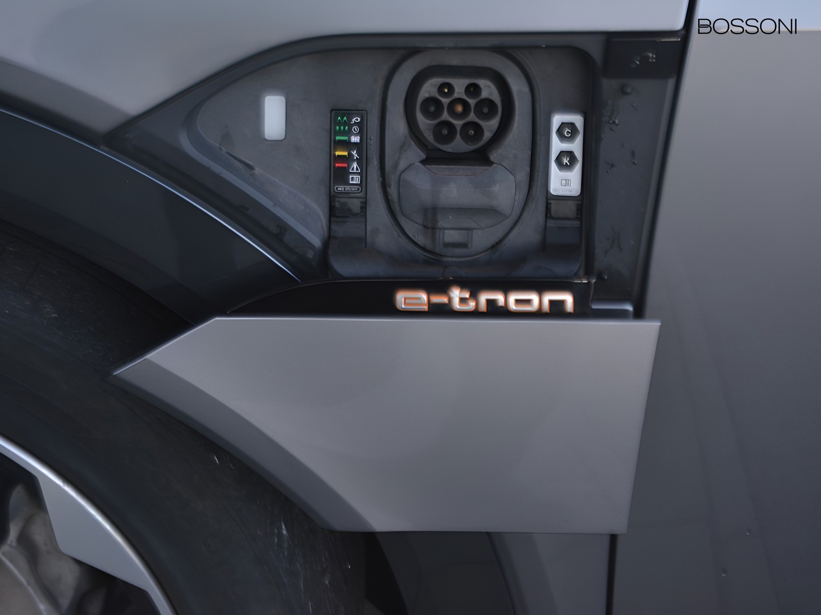 15 - Audi e-tron sportback 55 business fast quattro cvt