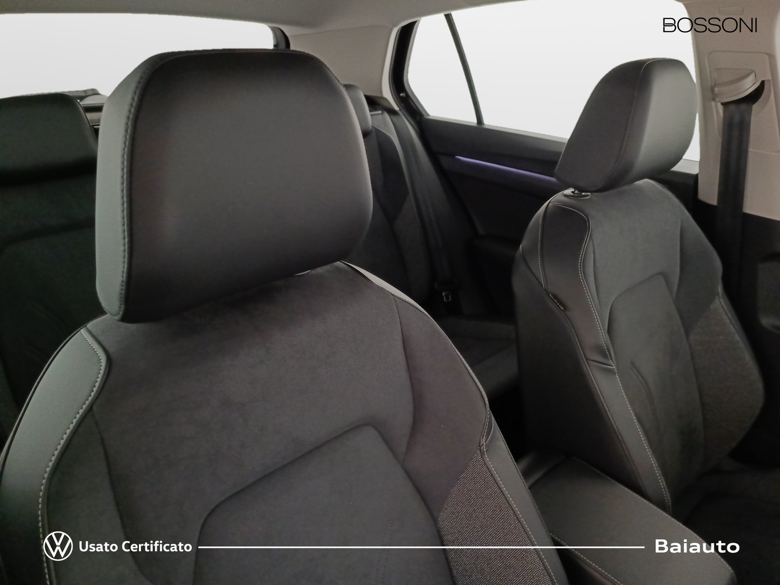 22 - Volkswagen Golf 2.0 tdi scr 150cv style dsg