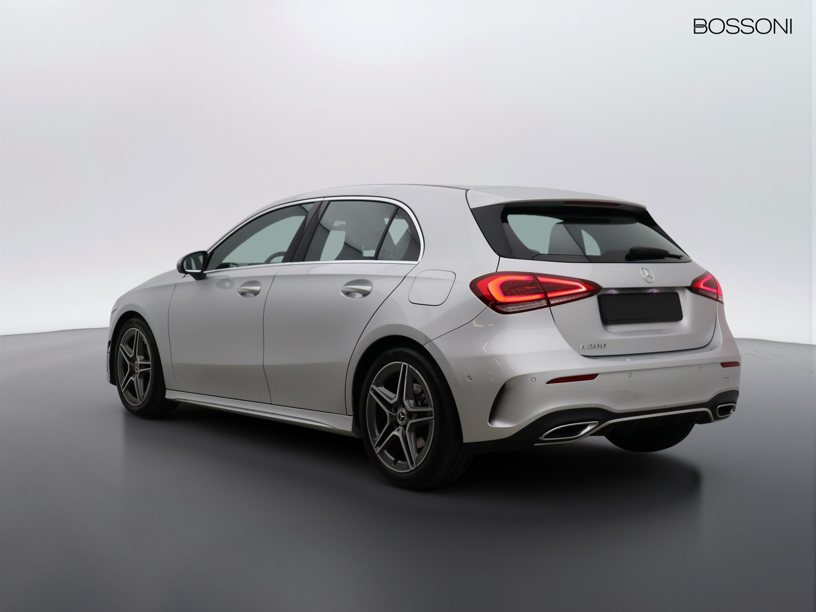 5 - Mercedes Classe A 200 premium 7g-dct