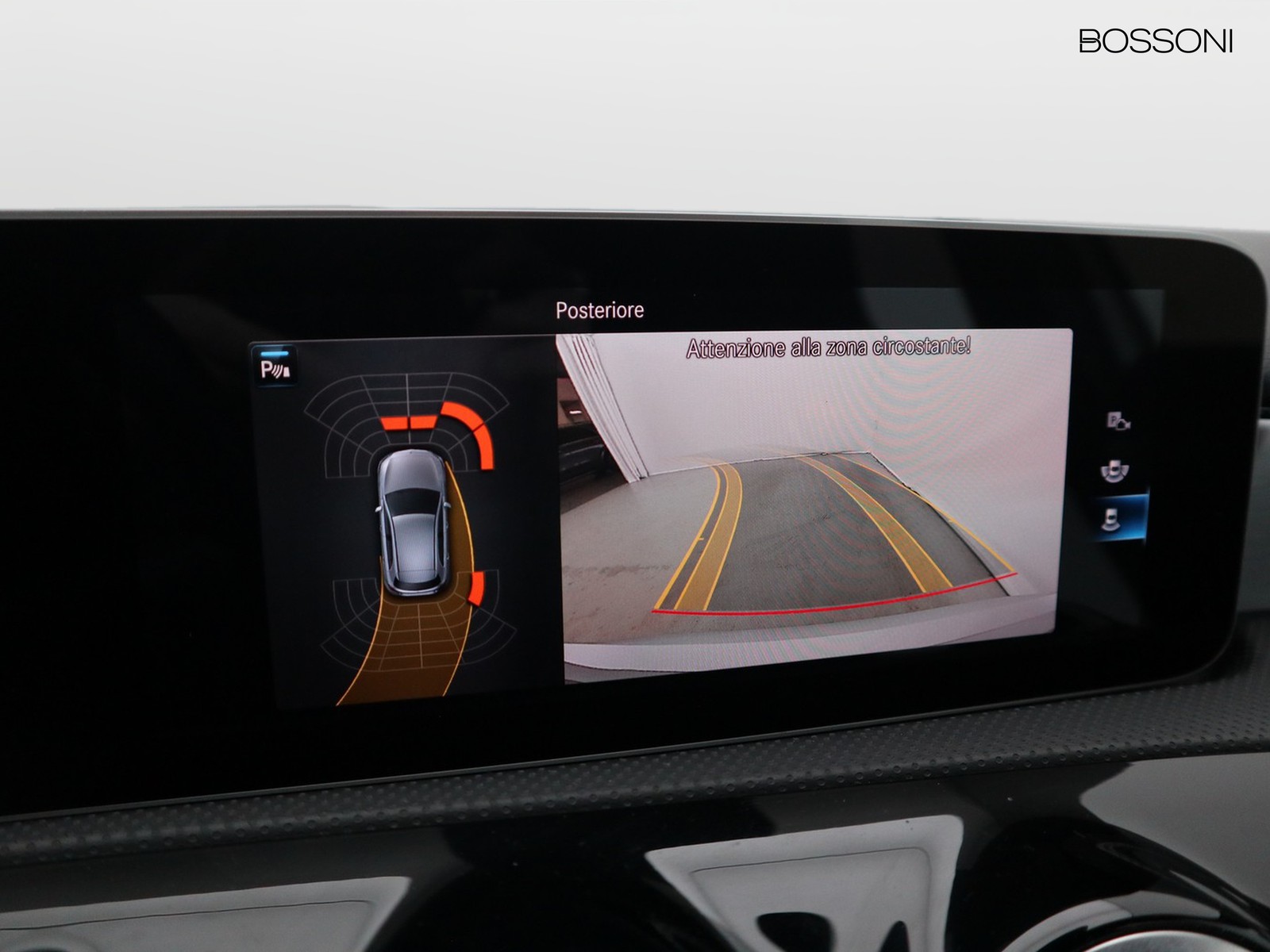 11 - Mercedes Classe A 200 premium 7g-dct