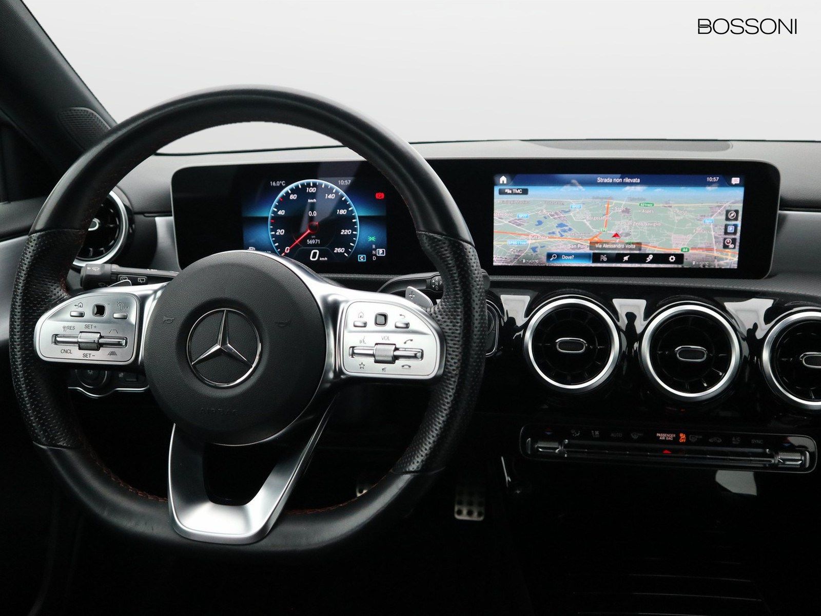 12 - Mercedes Classe A 200 premium 7g-dct