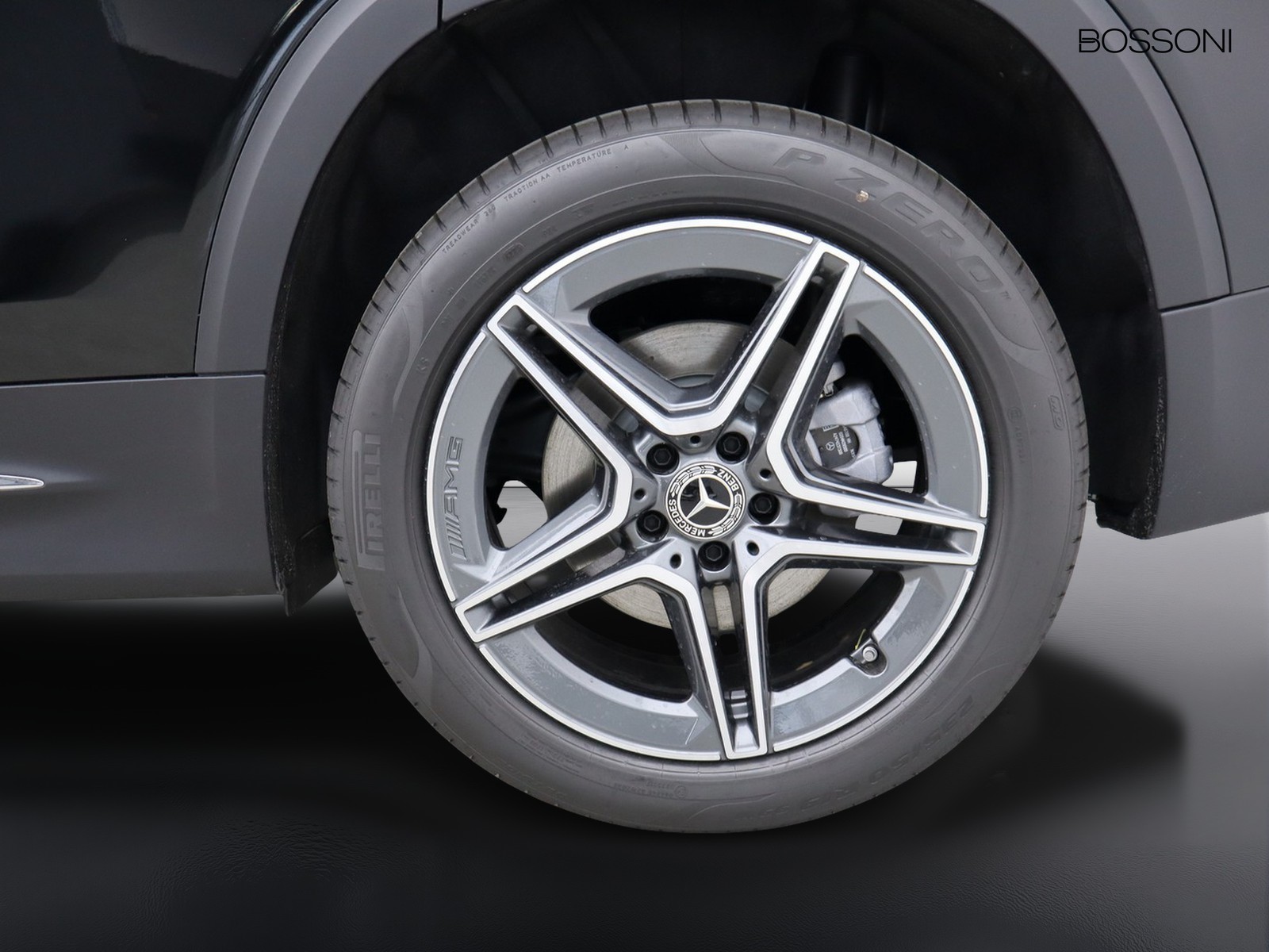 4 - Mercedes GLB 200 d amg line advanced plus 4matic 8g-dct
