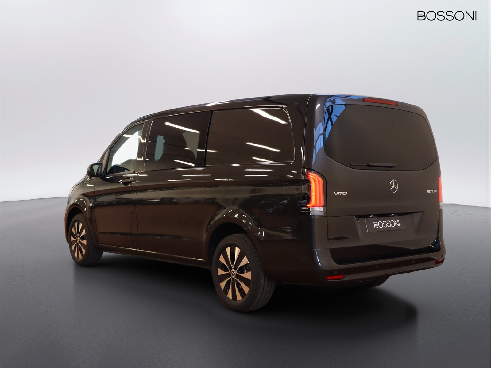 5 - Mercedes Vans Vito mixto 116 cdi long select 9g-tronic
