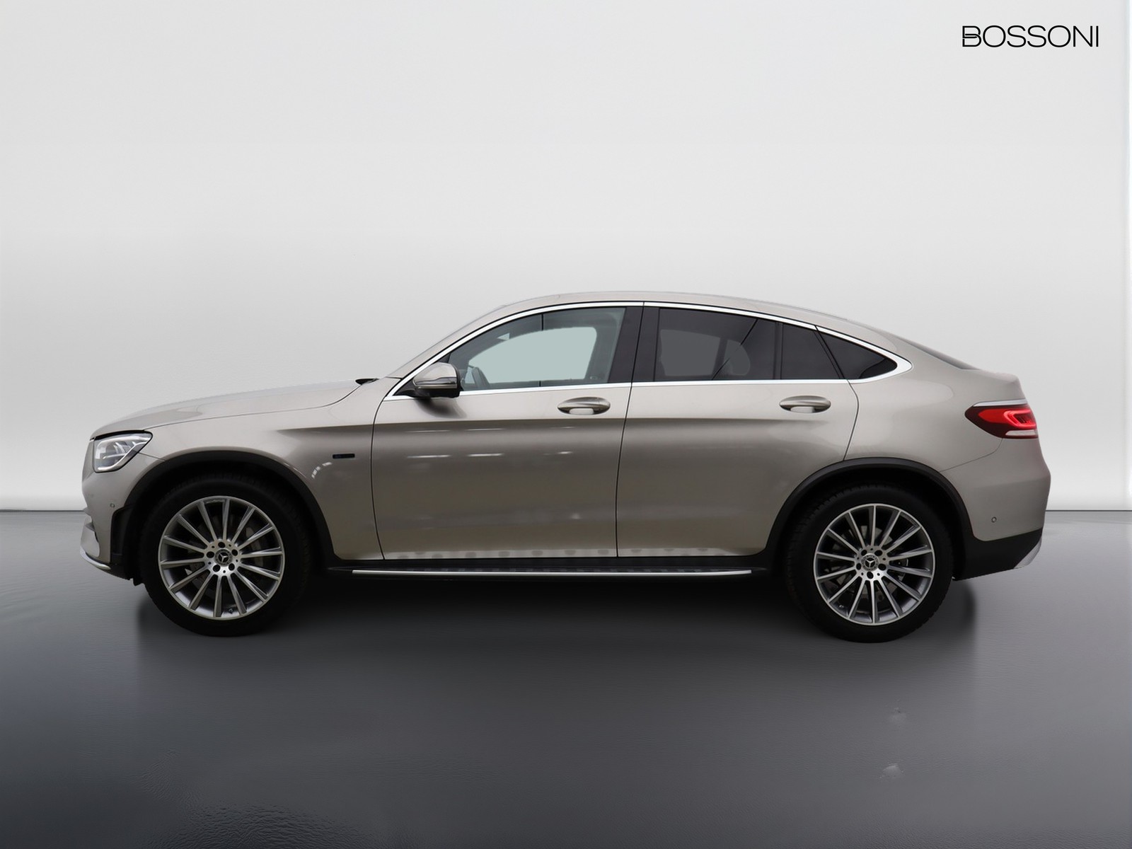 3 - Mercedes GLC coupe 300 de plug in hybrid (de eq-power) premium 4matic 9g-tronic plus