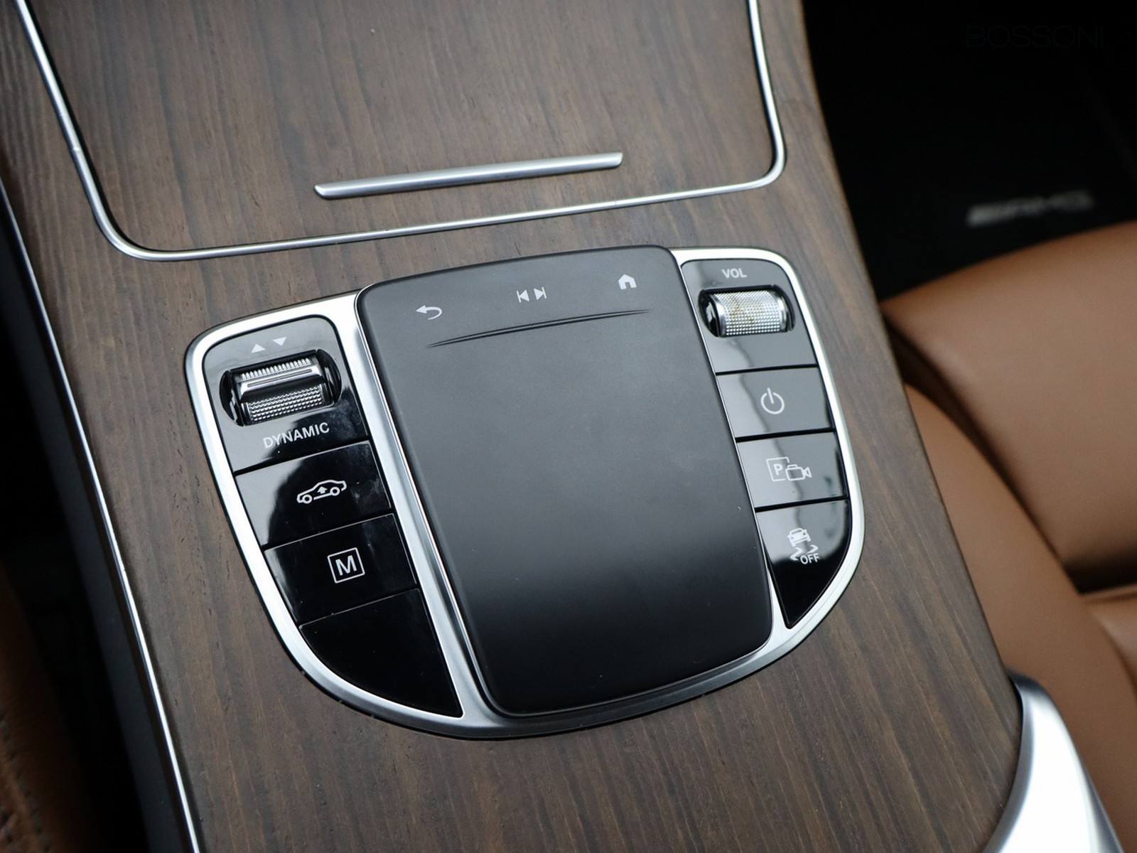 15 - Mercedes GLC coupe 300 de plug in hybrid (de eq-power) premium 4matic 9g-tronic plus