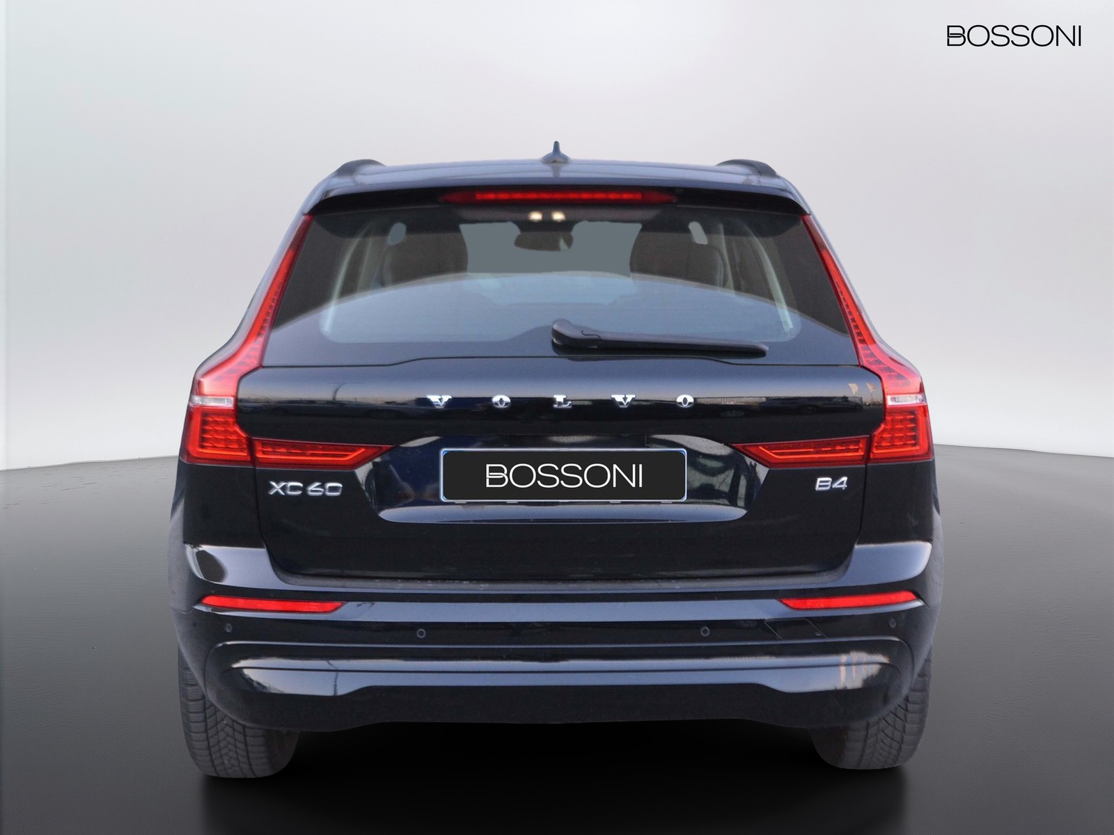 5 - Volvo XC60 2.0 b4 core automatico