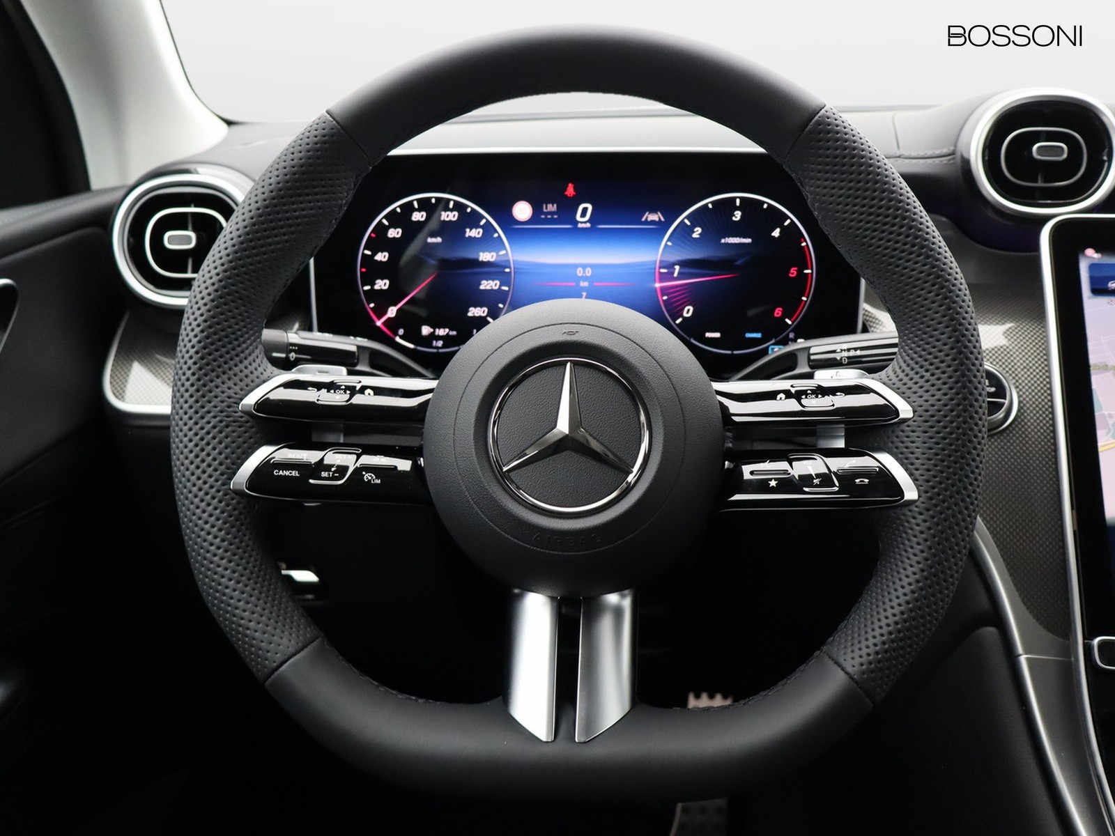 16 - Mercedes GLC coupe 220 d amg line advanced 4matic 9g-tronic