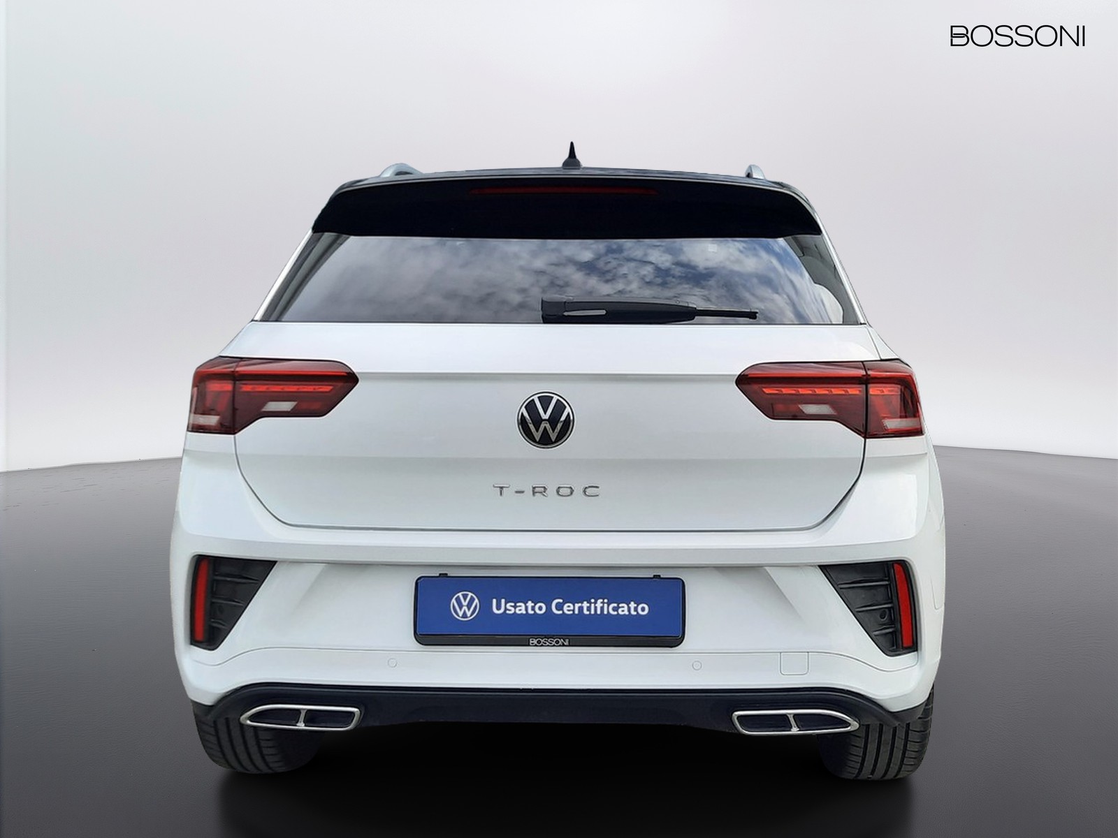 5 - Volkswagen T-Roc 1.0 tsi 110cv r line