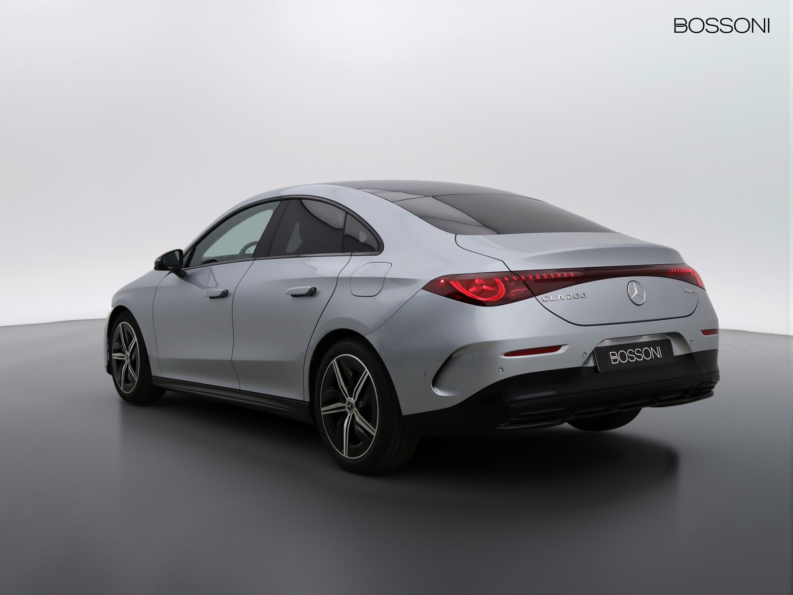 5 - Mercedes CLA 200 advanced plus 4matic auto