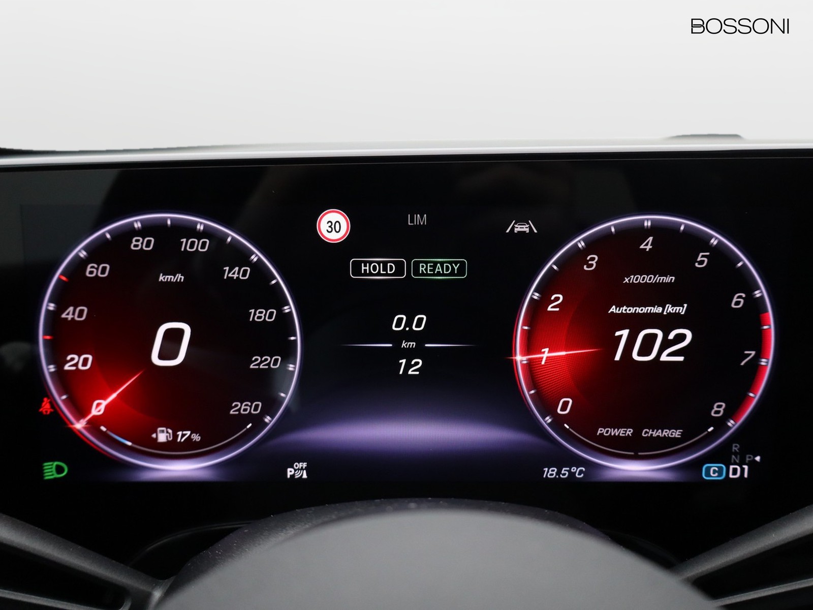 9 - Mercedes CLA 200 advanced plus 4matic auto