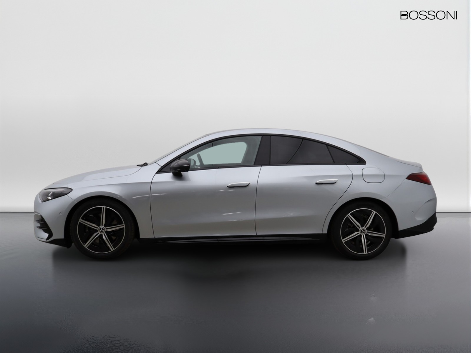 3 - Mercedes CLA 200 advanced plus 4matic auto