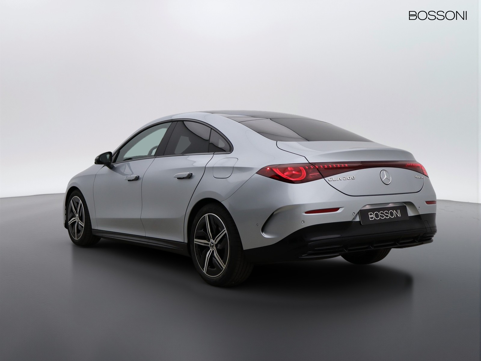 5 - Mercedes CLA 200 advanced plus 4matic auto