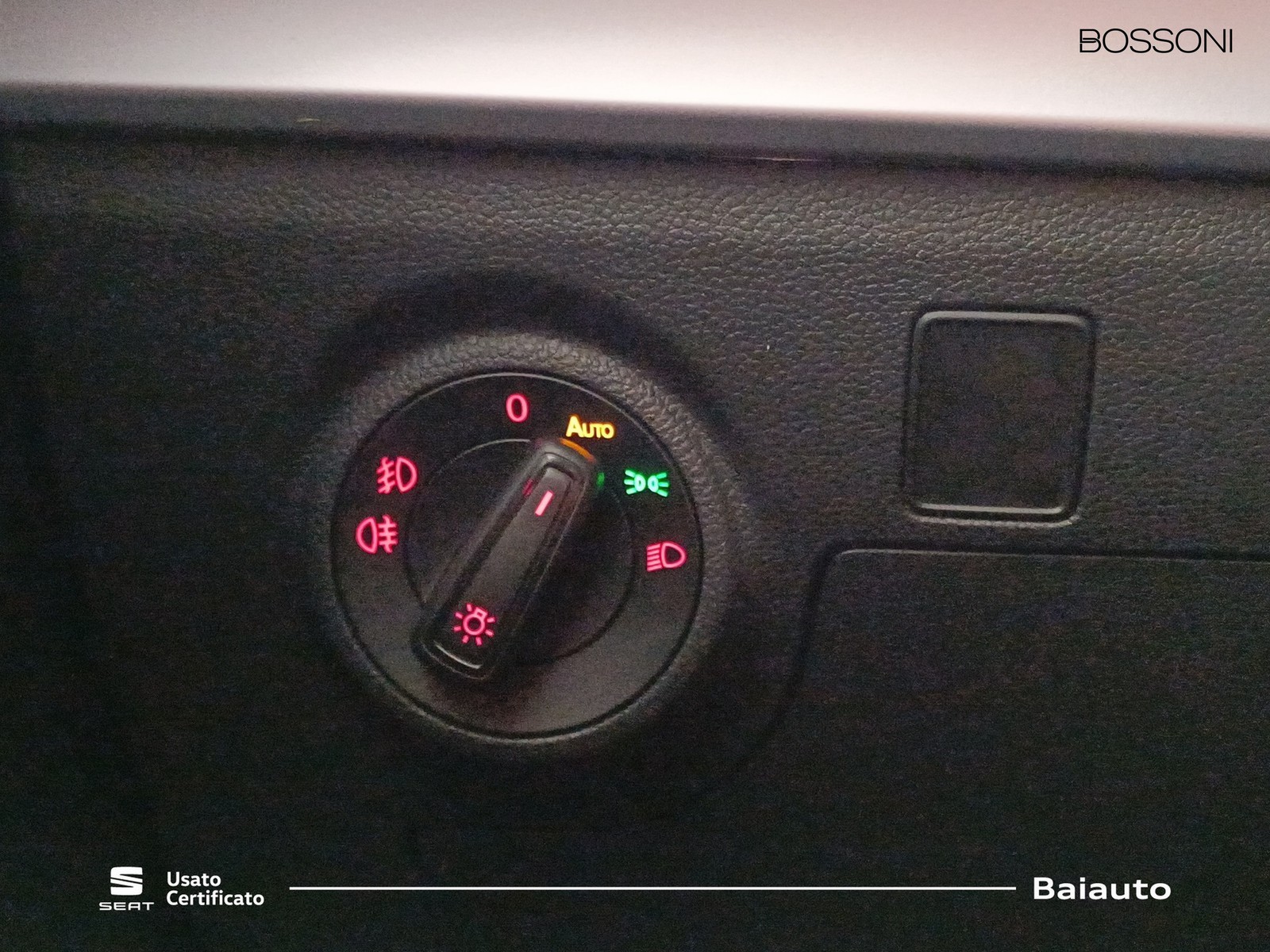 16 - Seat Ibiza 5 porte 1.0 tgi 90cv fr