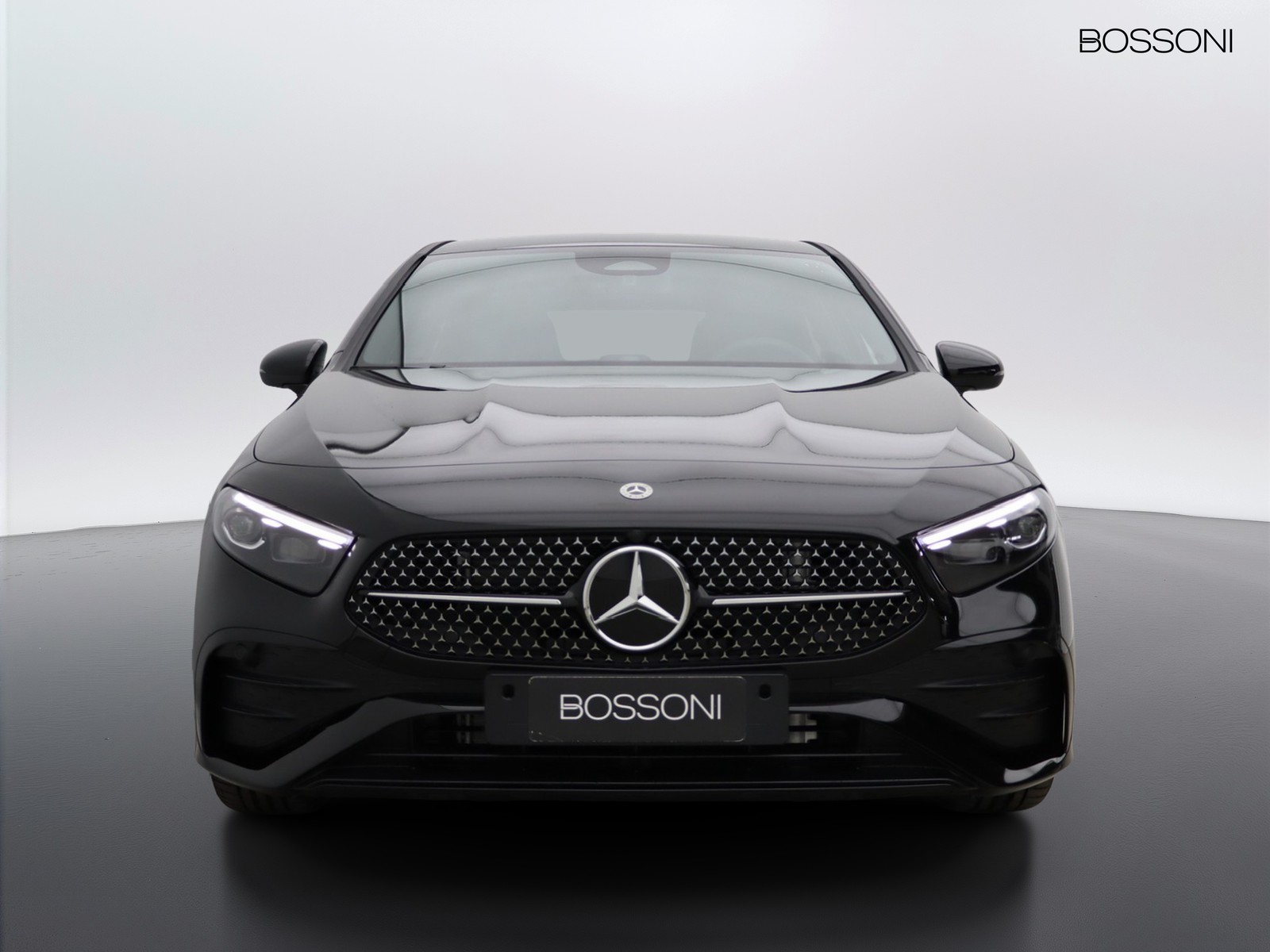 2 - Mercedes Classe A 180 d amg line premium speedshift dct amg 8g