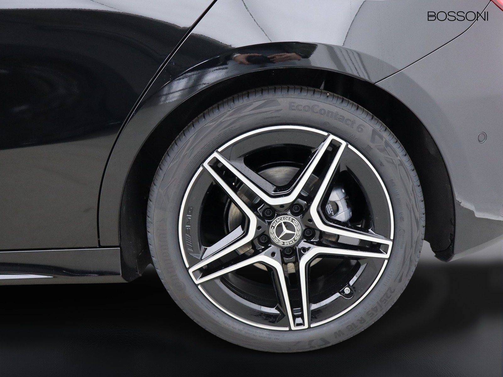 4 - Mercedes Classe A 180 d amg line premium speedshift dct amg 8g