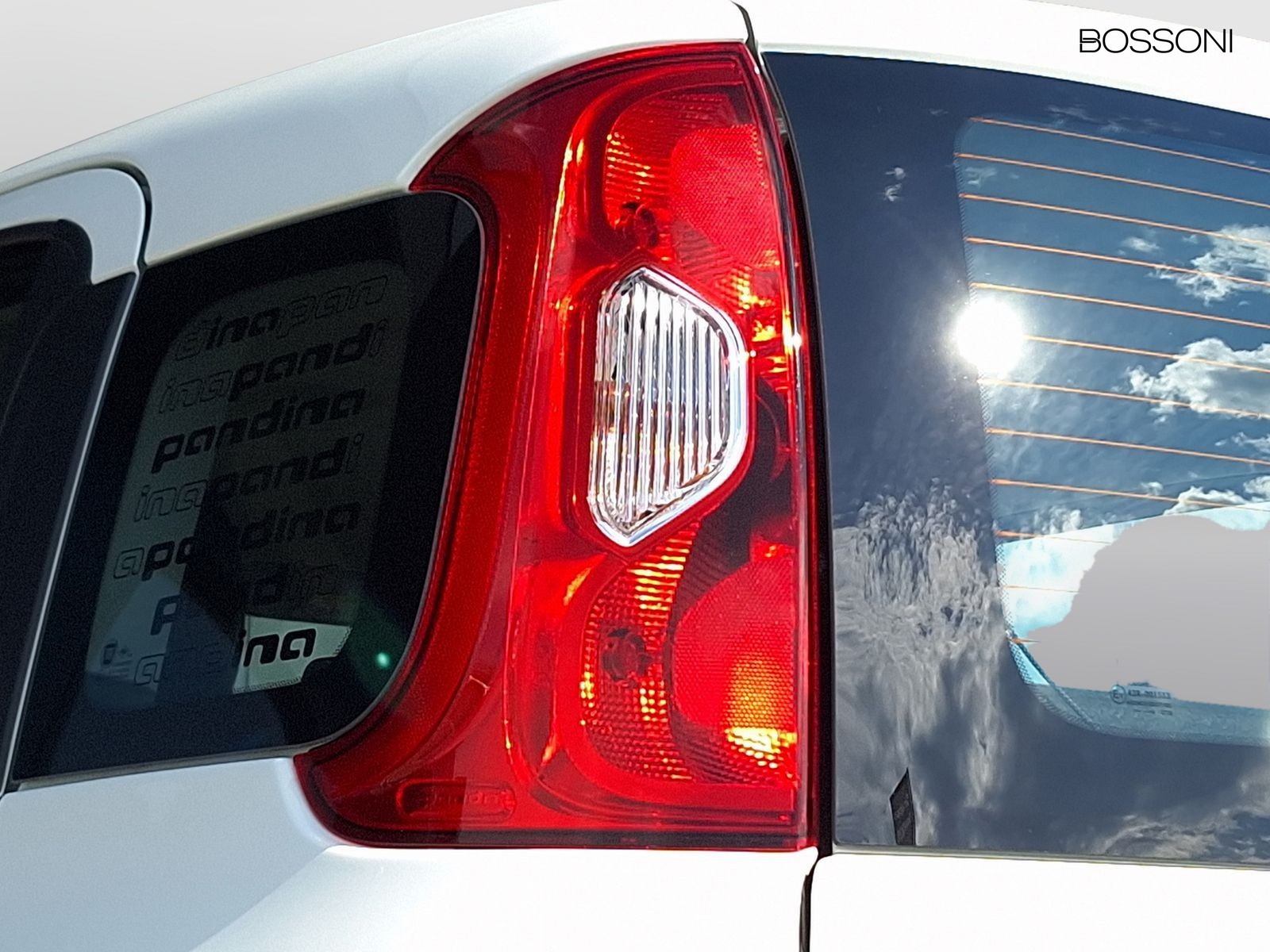 15 - Fiat Pandina 1.0 firefly hybrid 65cv icon s&s
