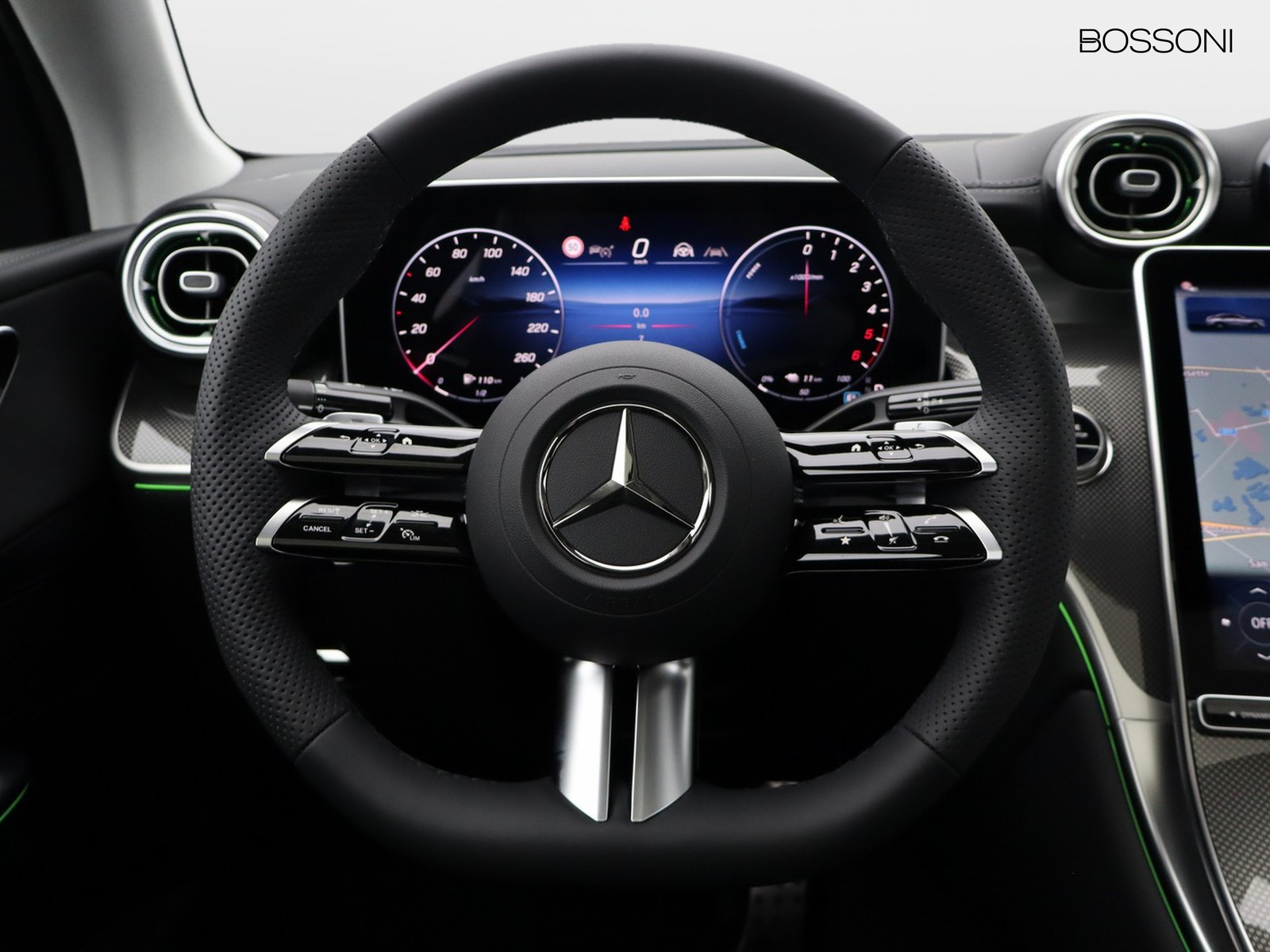 17 - Mercedes GLC coupe 300 de plug in hybrid amg line advanced plus 4matic 9g-tronic