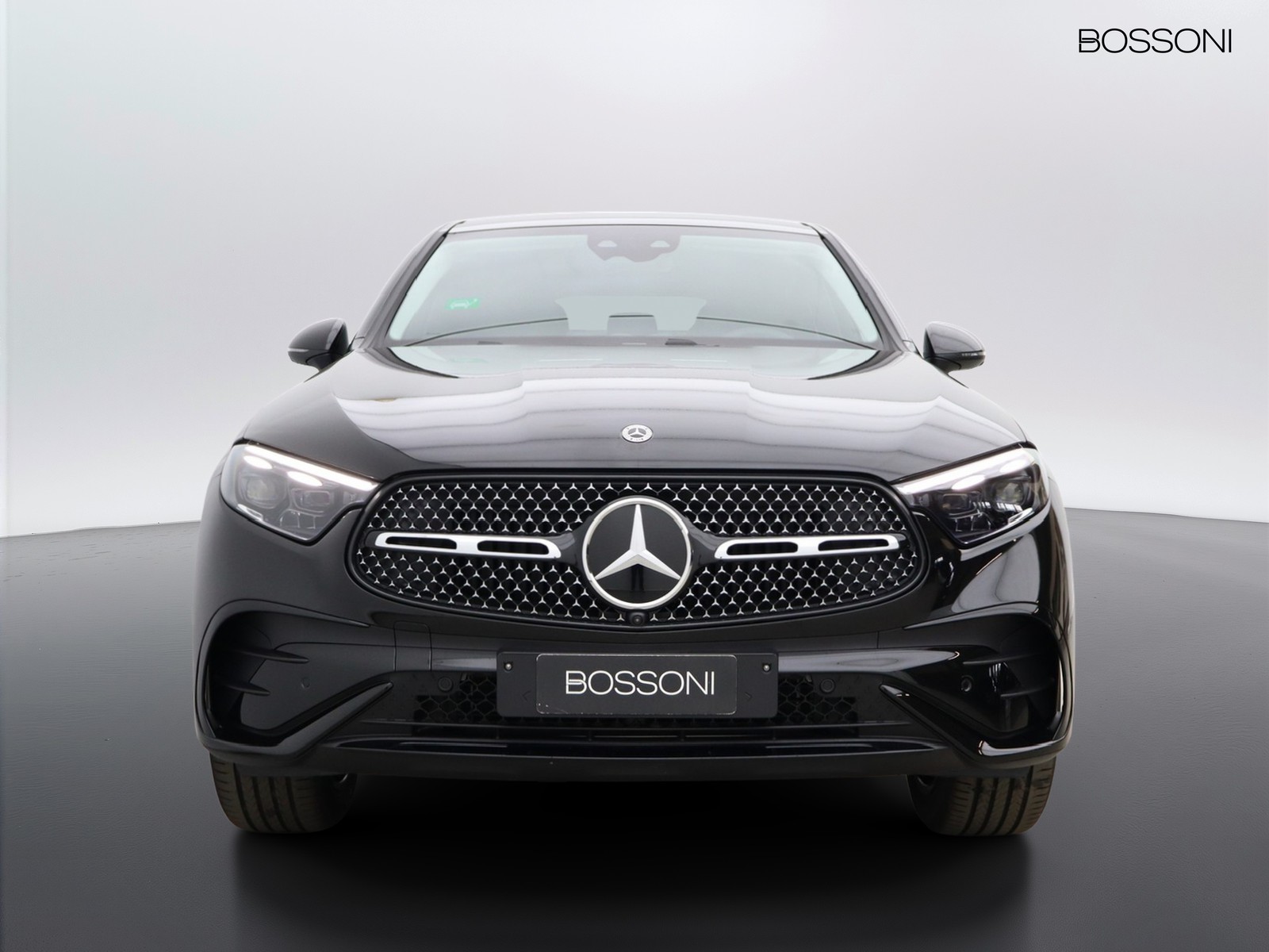 2 - Mercedes GLC coupe 300 de plug in hybrid amg line premium tech 4matic 9g-tronic