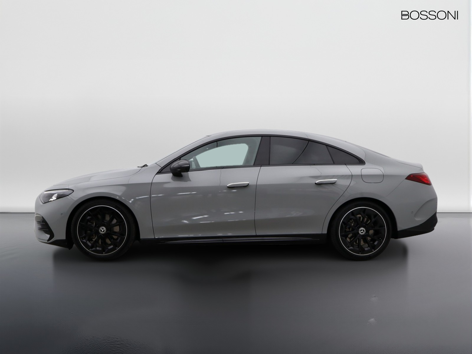 3 - Mercedes CLA 200 advanced plus 4matic auto