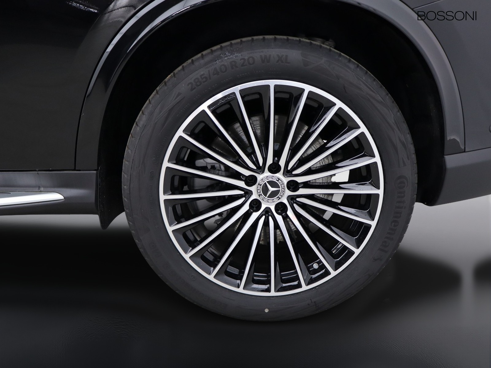 4 - Mercedes GLC suv 300 de plug in hybrid amg line advanced tech 4matic 9g-tronic
