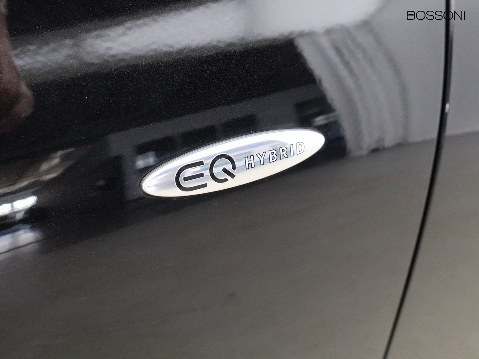17 - Mercedes GLC suv 300 de plug in hybrid amg line advanced tech 4matic 9g-tronic